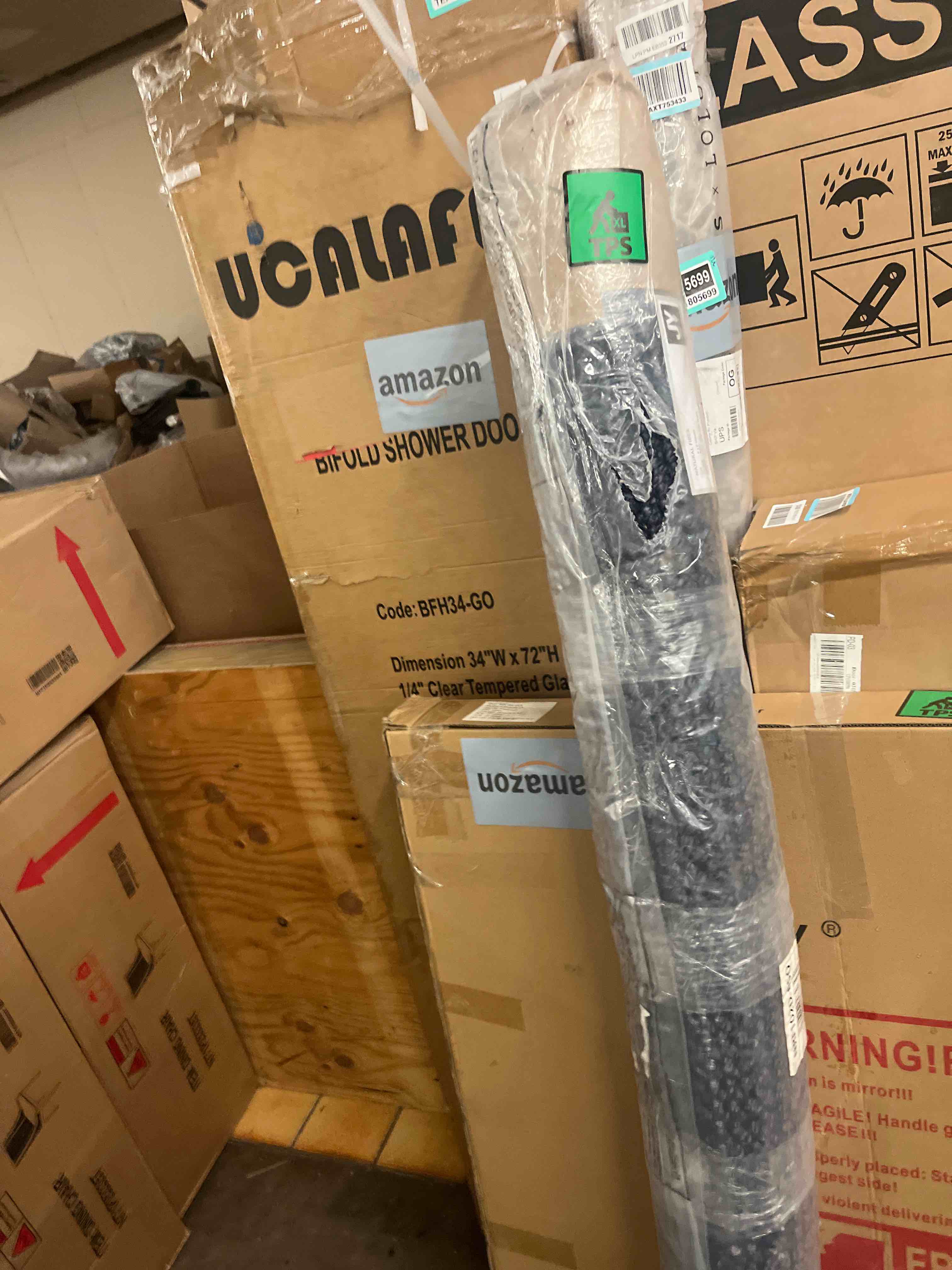 Condition photo showing New/Like New for JONATHAN Y Pata Hand Woven Chunky Jute Navy 6x6 Square Indoor Area Rug, Bohemian, Rustic, Cottage, Easy-Cleaning for Living Room, Bedroom, Kitchen, Non-Shedding (NRF102D-6SQ)