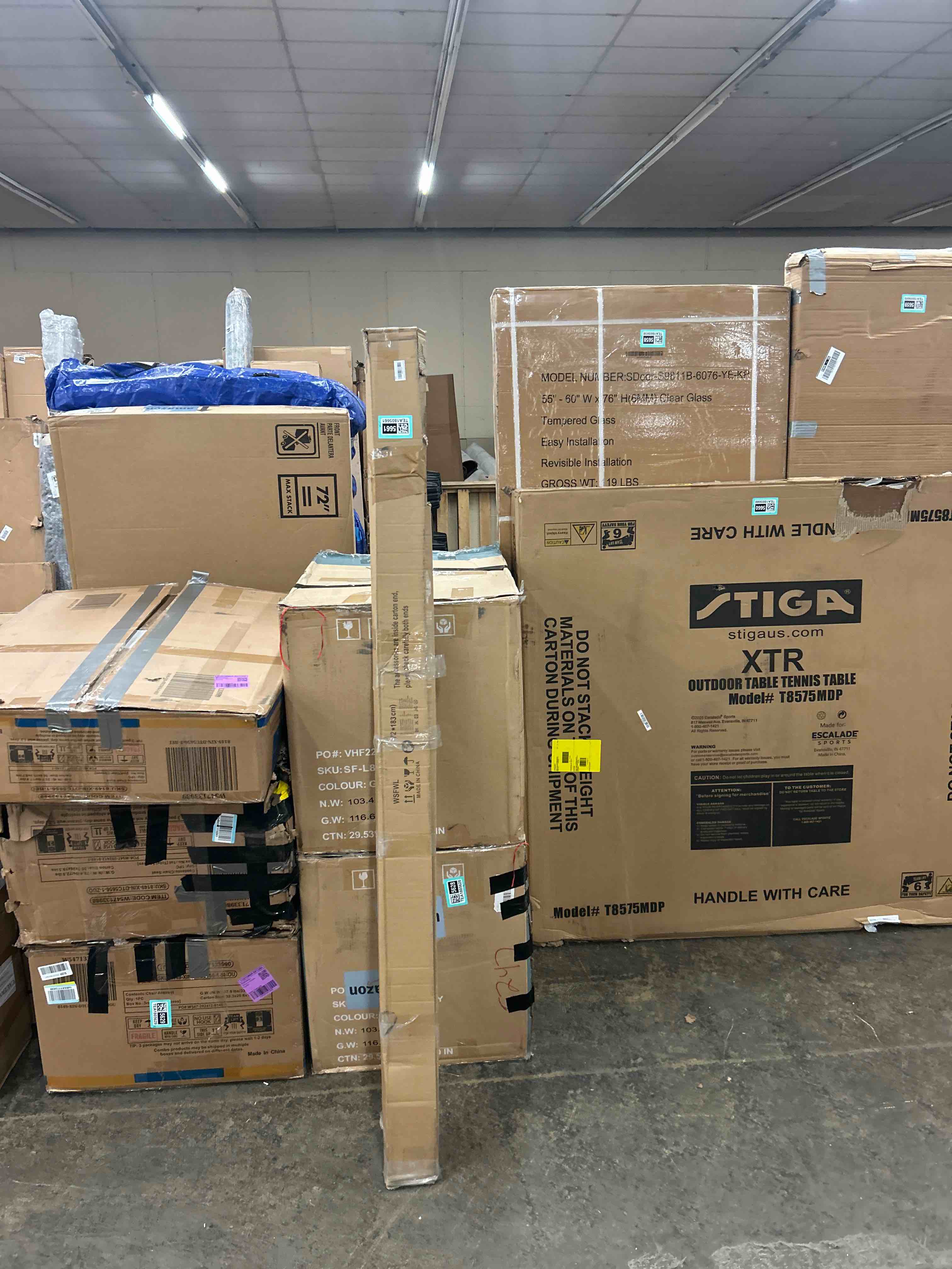 Condition photo showing New/Like New for SEEYE No Drill Cordless Cellular Shades, Light Filtering Honeycomb Blinds for Indoor Window, Thermal Insulated Noise Reduction, Easy Install for Bedroom, Living Room, Office, White (72" W x 64" H)