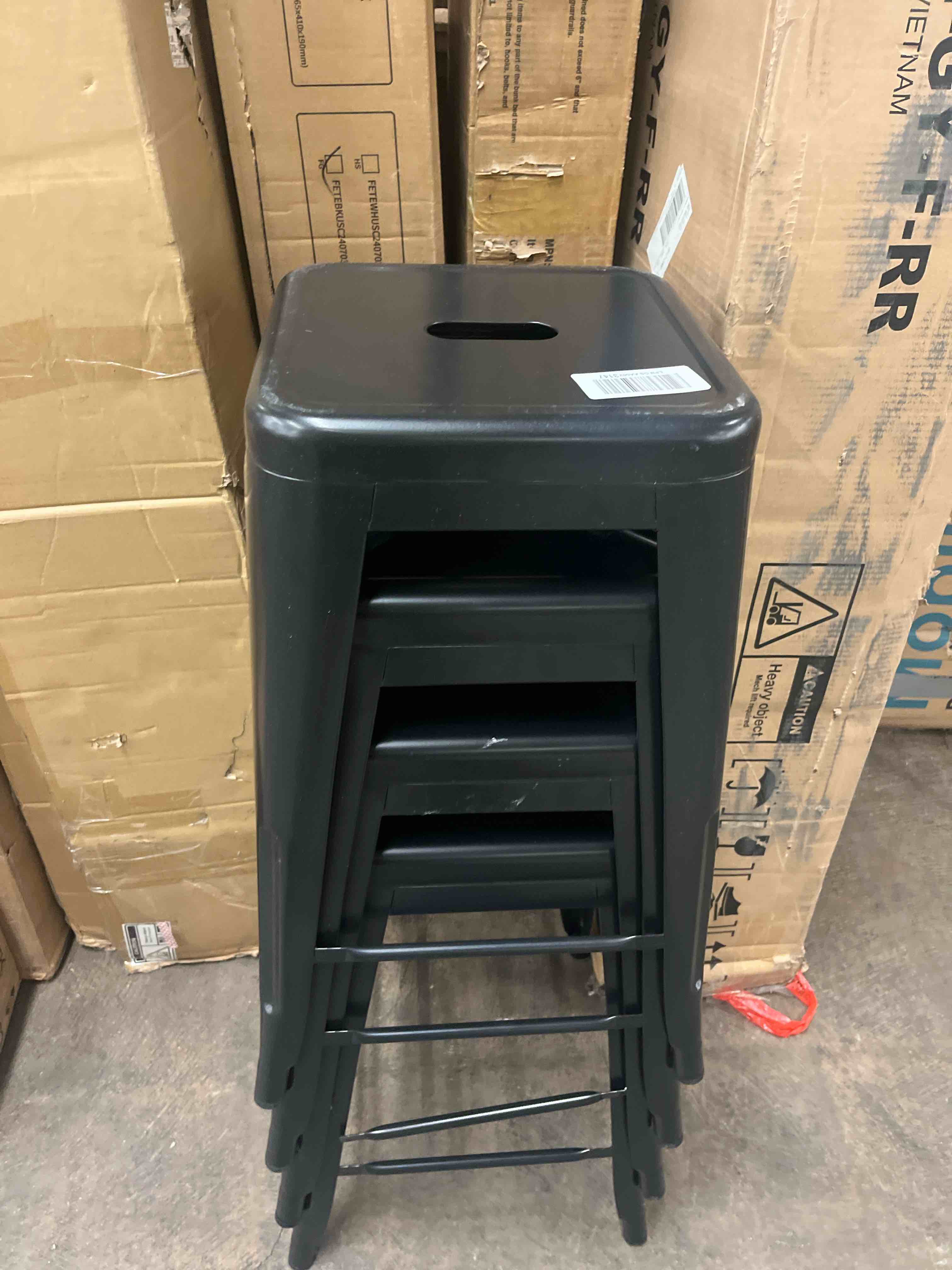 Condition photo showing Good Condition for Amazon Basics Metal Bar Stools, 24-Inch Seat Height, Set of 4, Black