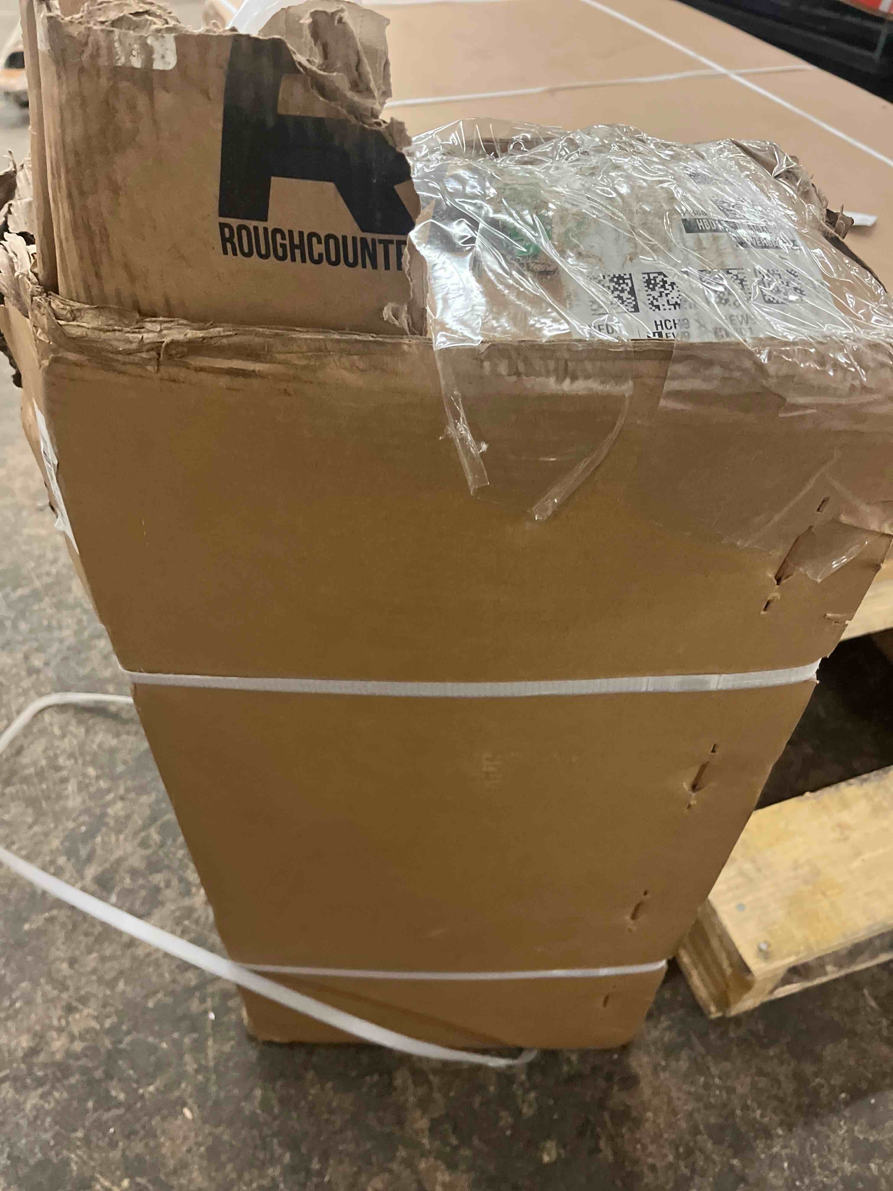 Condition photo showing New/Like New for rough country loaded n3 leveling struts for ford f-150 4wd (2014-2025) 2" lift - pre-loaded coil strut, bolt-on install, set of 2