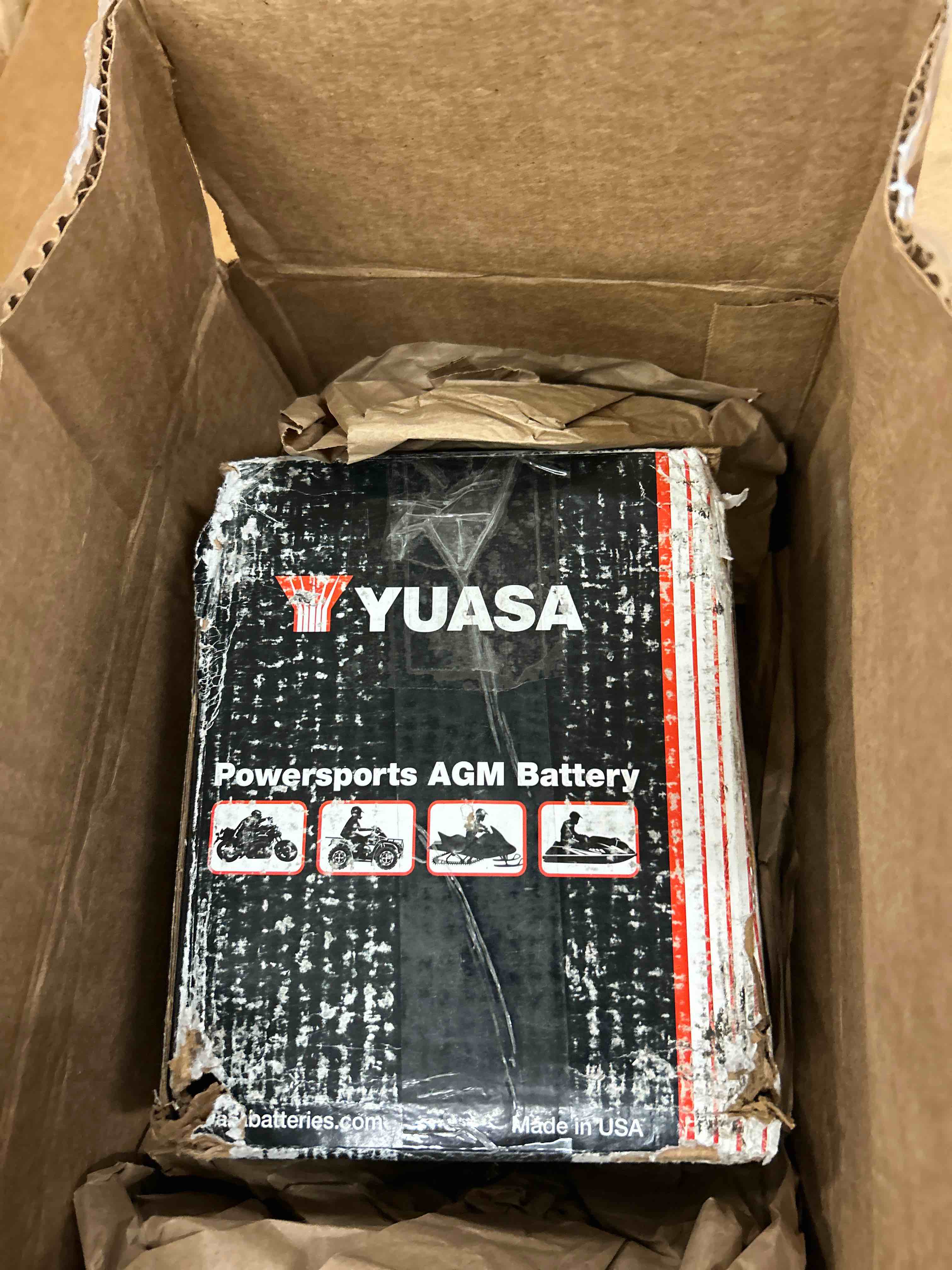 Condition photo showing New/Like New for yuasa yuam320bs ytx20l-bs maintenance free agm battery with acid pack