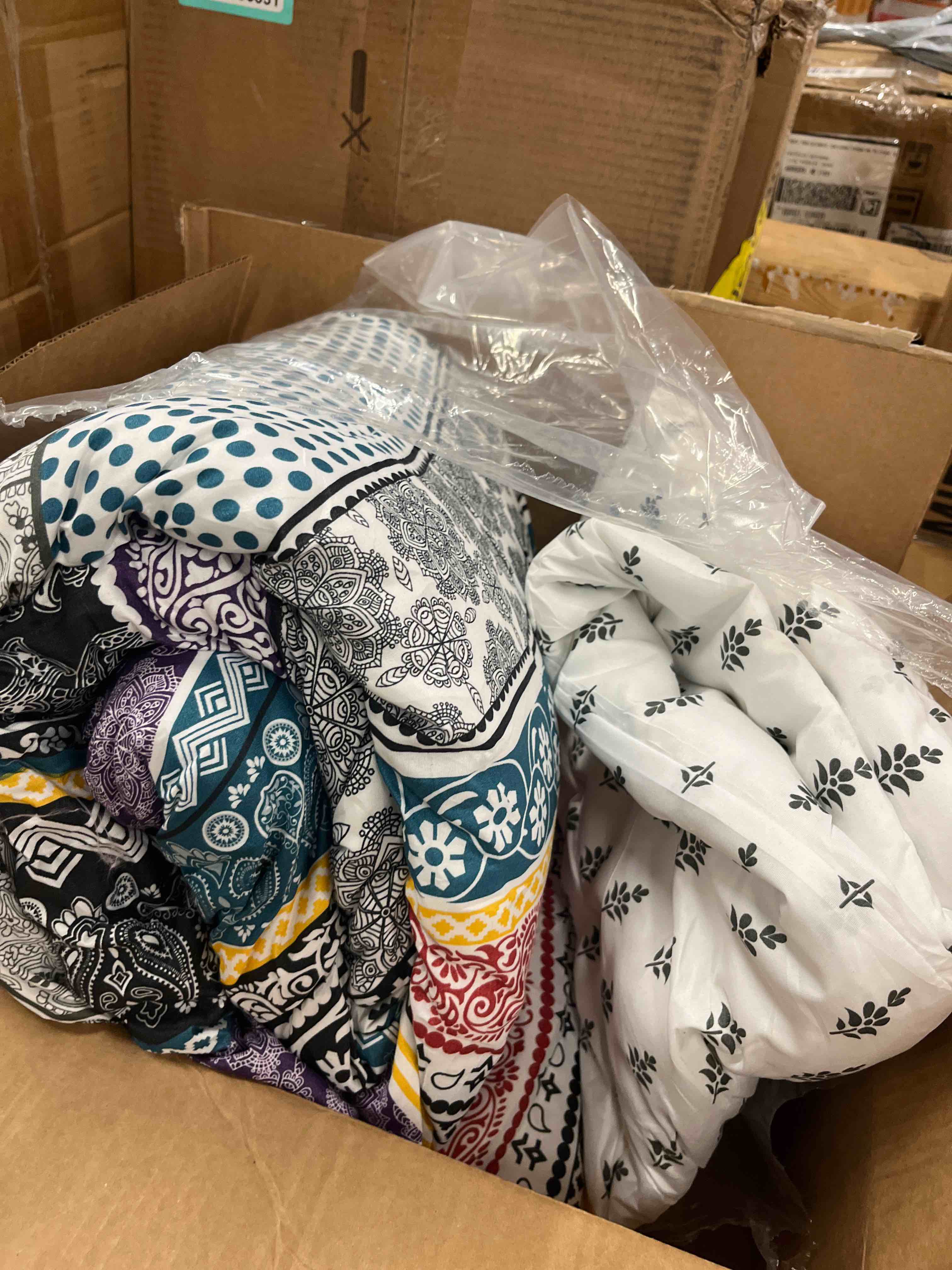 Condition photo showing Good Condition for flysheep bohemian bed in a bag (comforter only)queen size, colorful boho purple orange gray stripes reversible bed comforter set (1 comforter, 