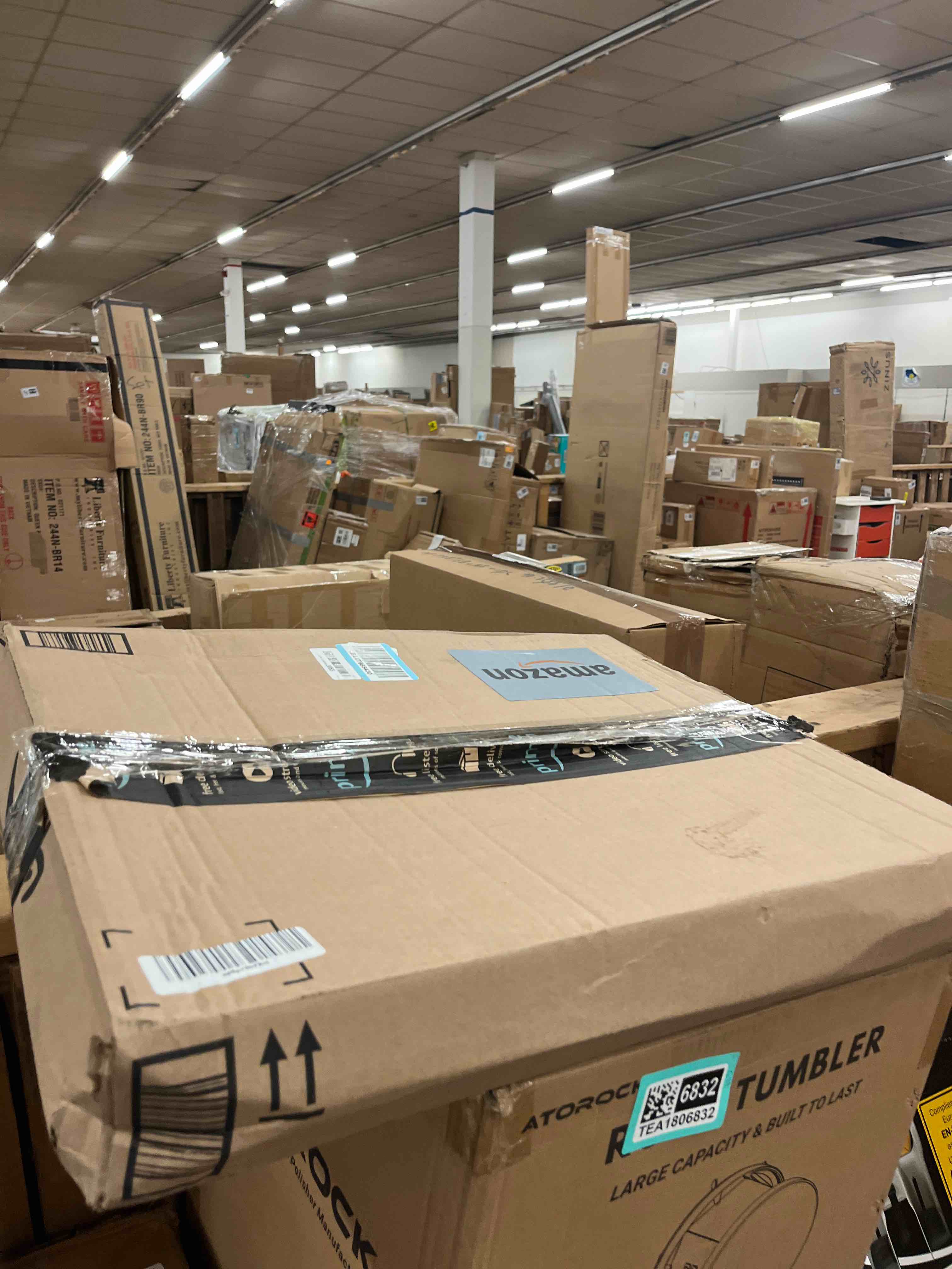 Condition photo showing New/Like New for jcjmy 15x22 inches picture frame rustic brown for poster photo picture, horizontal and vertical formats for wall hanging, 15 x 22 wall gallery poster photo frame for 15 by 22 photos posters,rustic brown