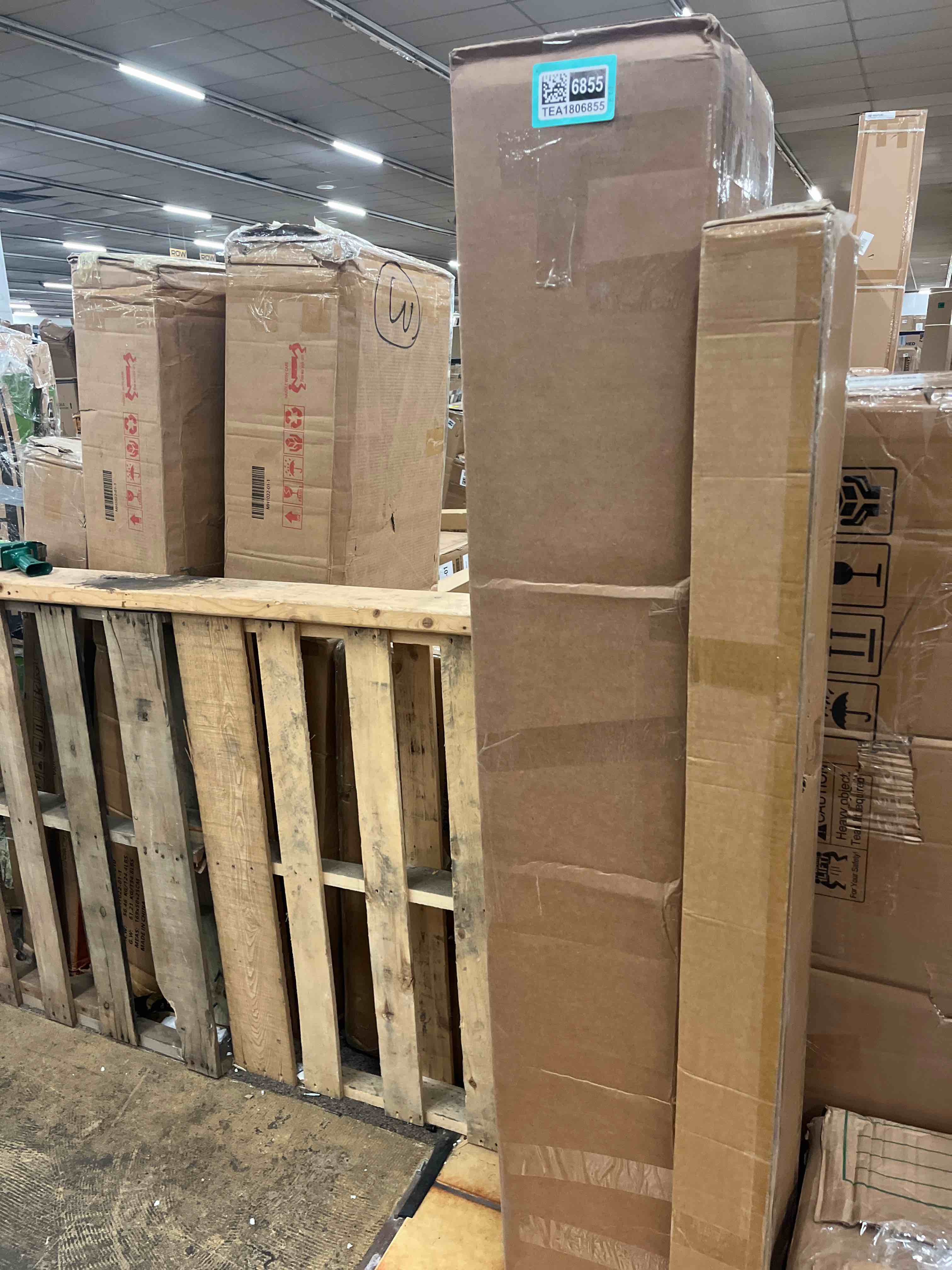 Condition photo showing New/Like New for upgraded 5 ft base board heater cover compatible with premium series, galvanized steel easy slip-on heater cover with left and right for replacing old endcaps
