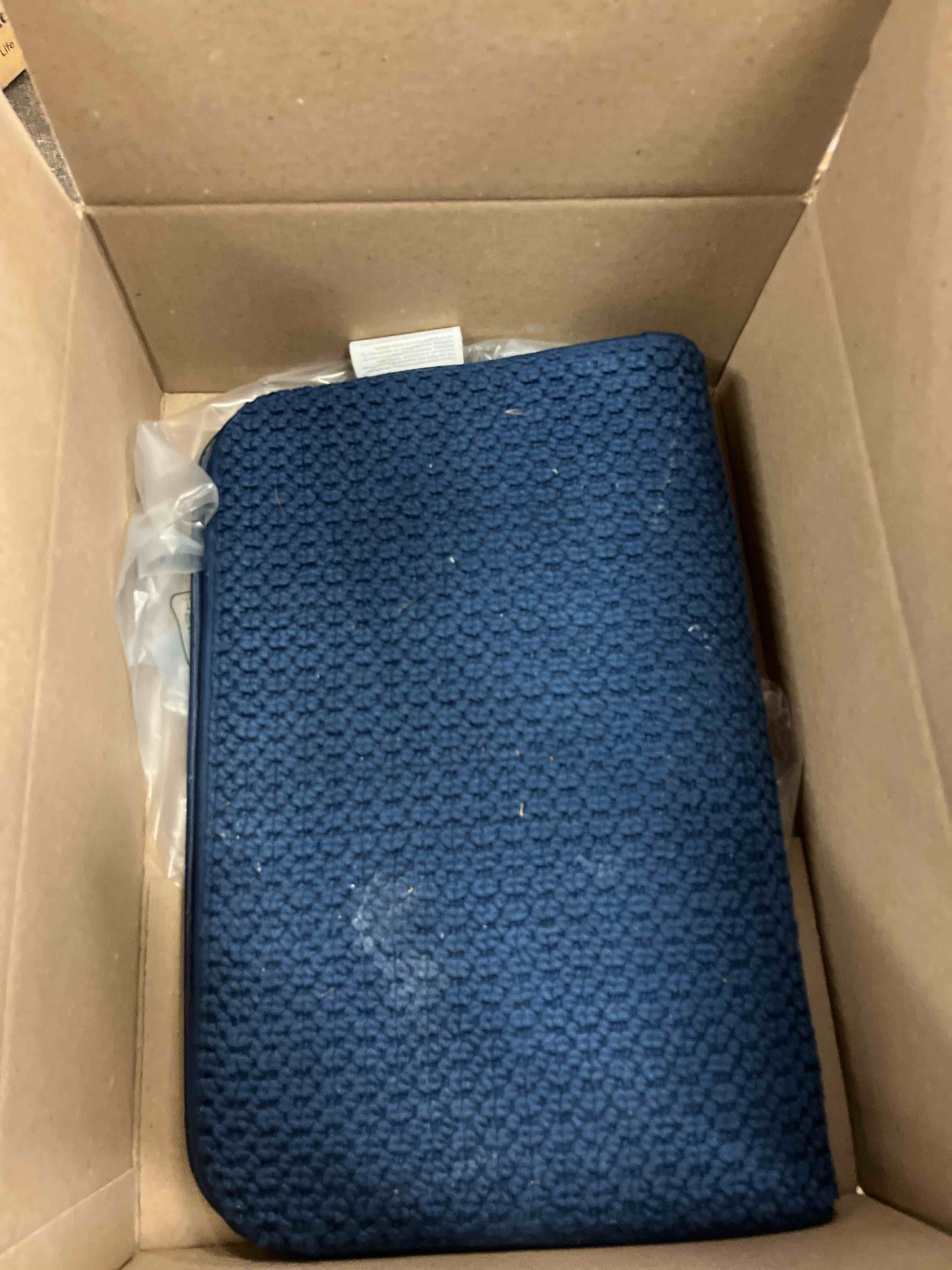 Condition photo showing Good Condition for tyuu bathroom rugs non slip washable, super absorbent thin bath mat small quick dry low pile bathroom rug, navy blue 16"x24"
