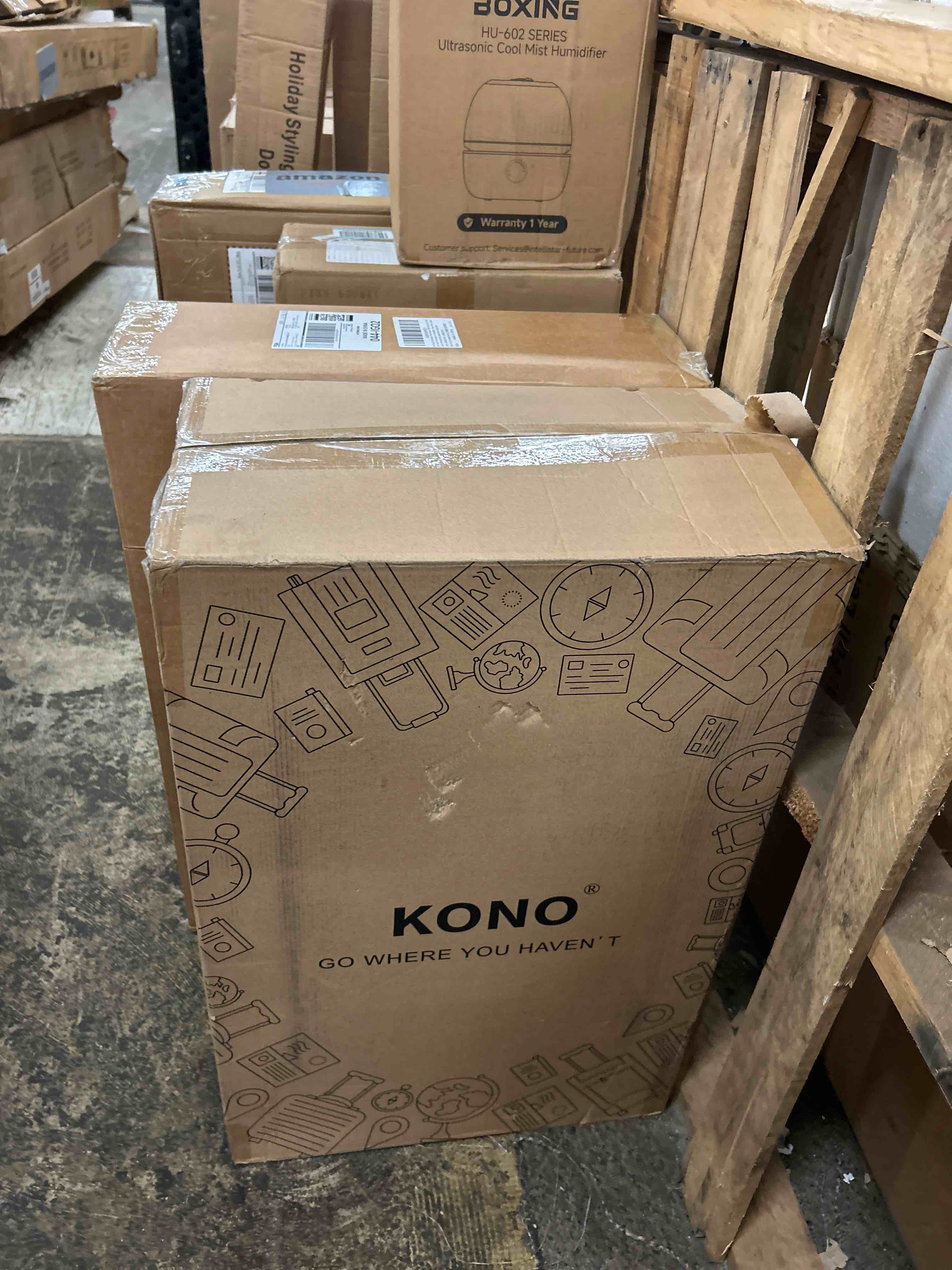 Condition photo showing New/Like New for kono lightweight 24 inch expandable luggage with quiet spinner wheels tsa lock, scratch and drop resistant pc+abs hardside durable medium checked suitcase, cream white & brown