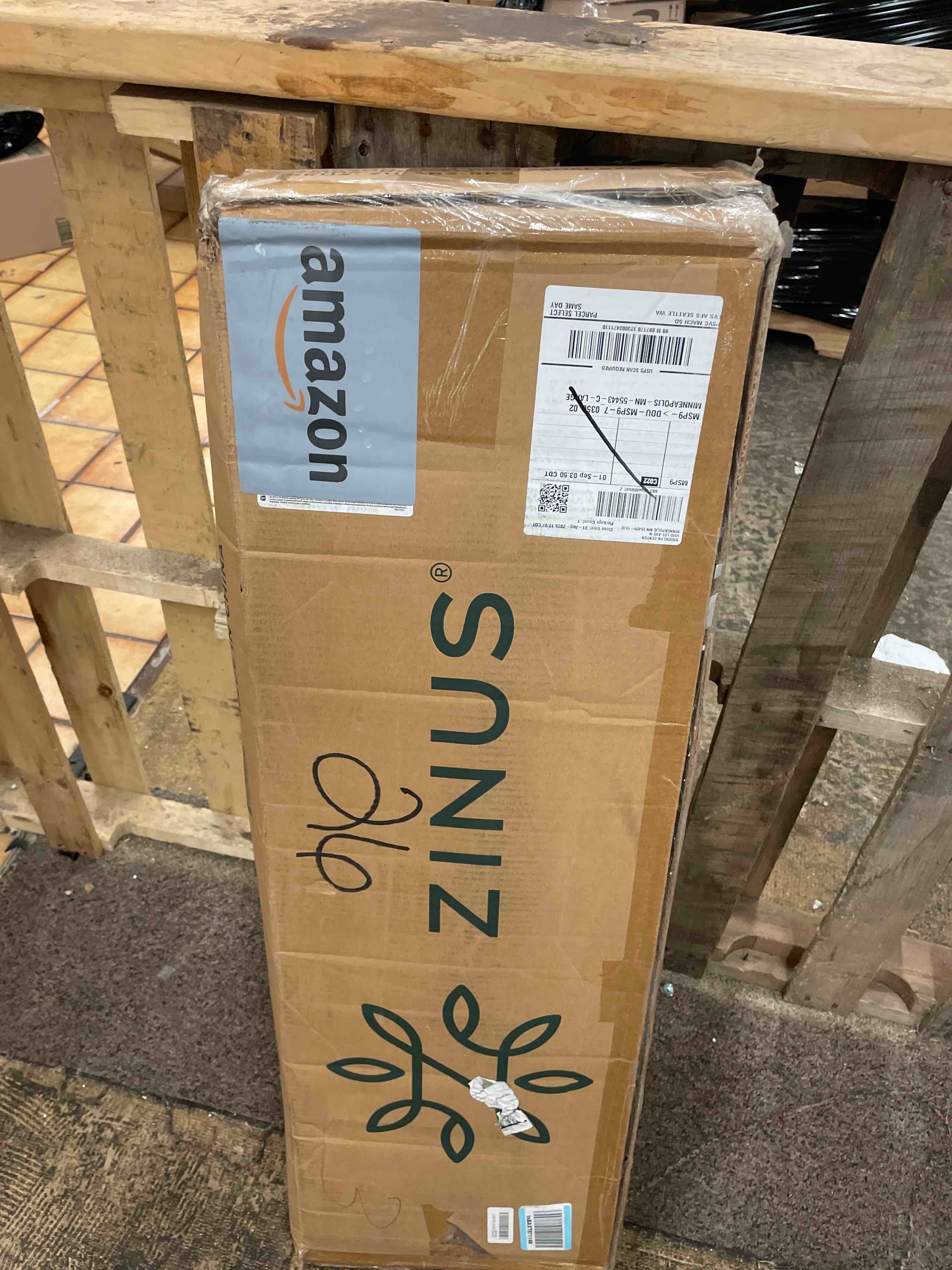 https://s3.amazonaws.com/lotting-images-prod/phillipi/TEA1807019_1758737970819.jpeg