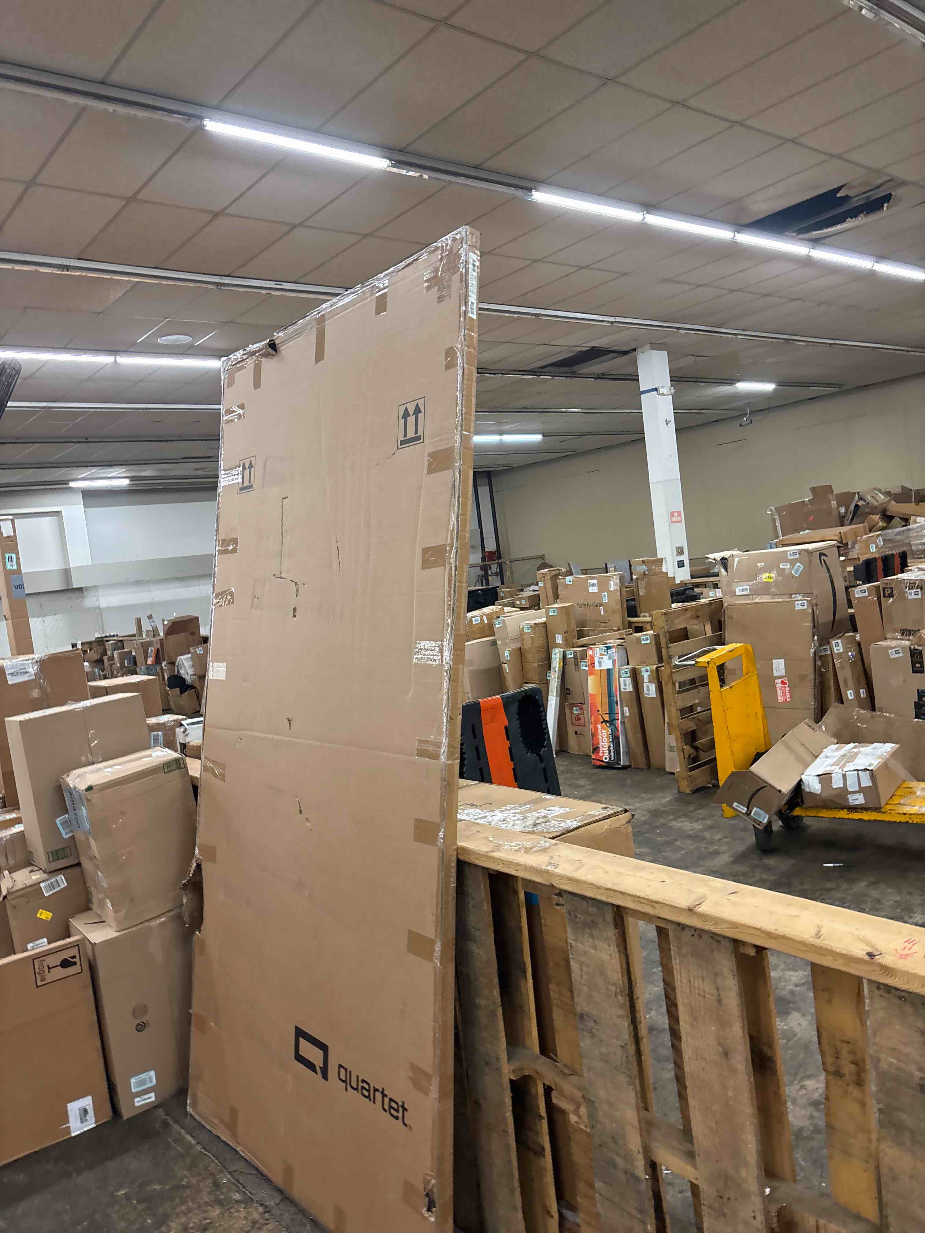 https://s3.amazonaws.com/lotting-images-prod/phillipi/TEA1807069_1758884290718.jpeg