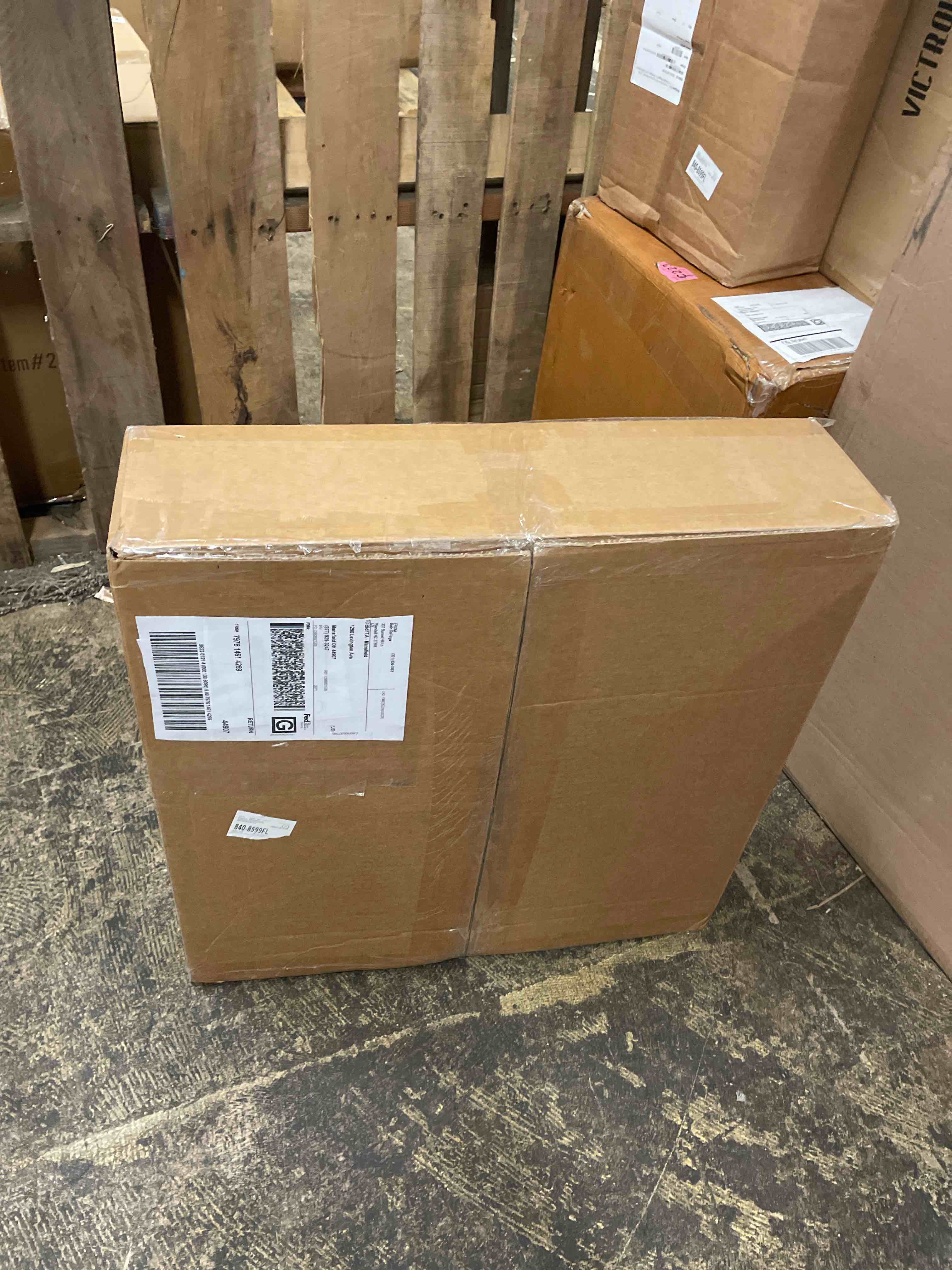 https://s3.amazonaws.com/lotting-images-prod/phillipi/TEA1807111_1758837867568.jpeg