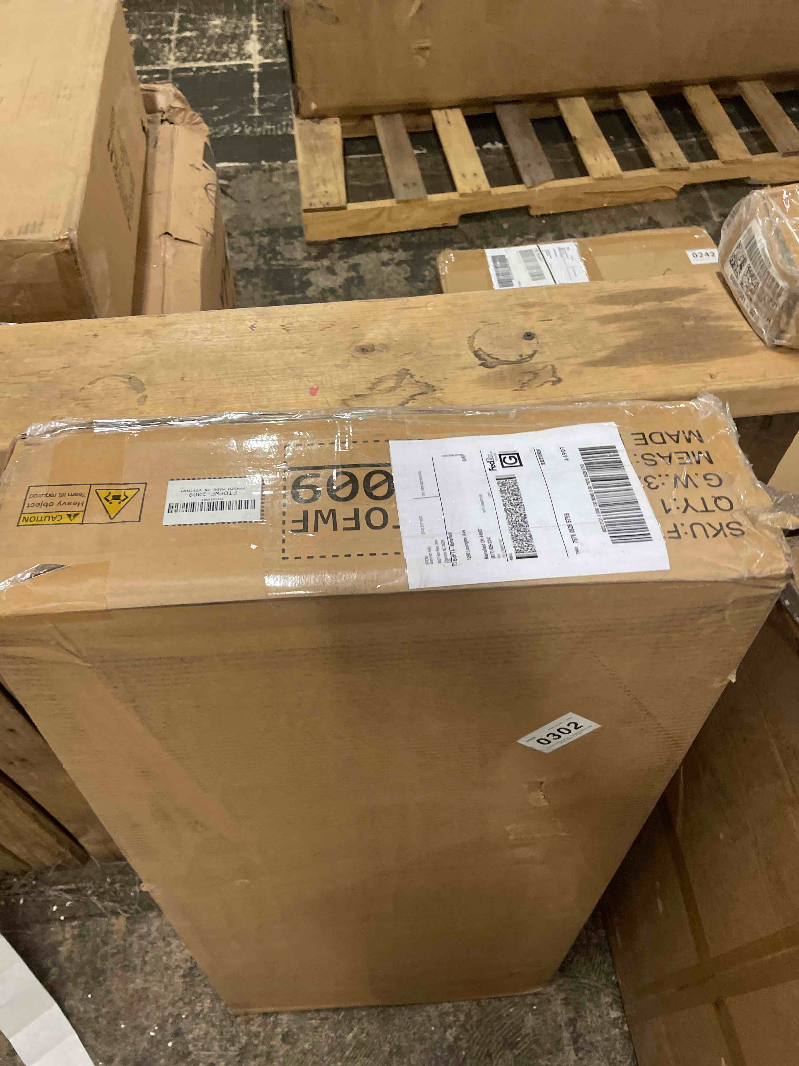 https://s3.amazonaws.com/lotting-images-prod/phillipi/TEA1807119_1758840571511.jpeg