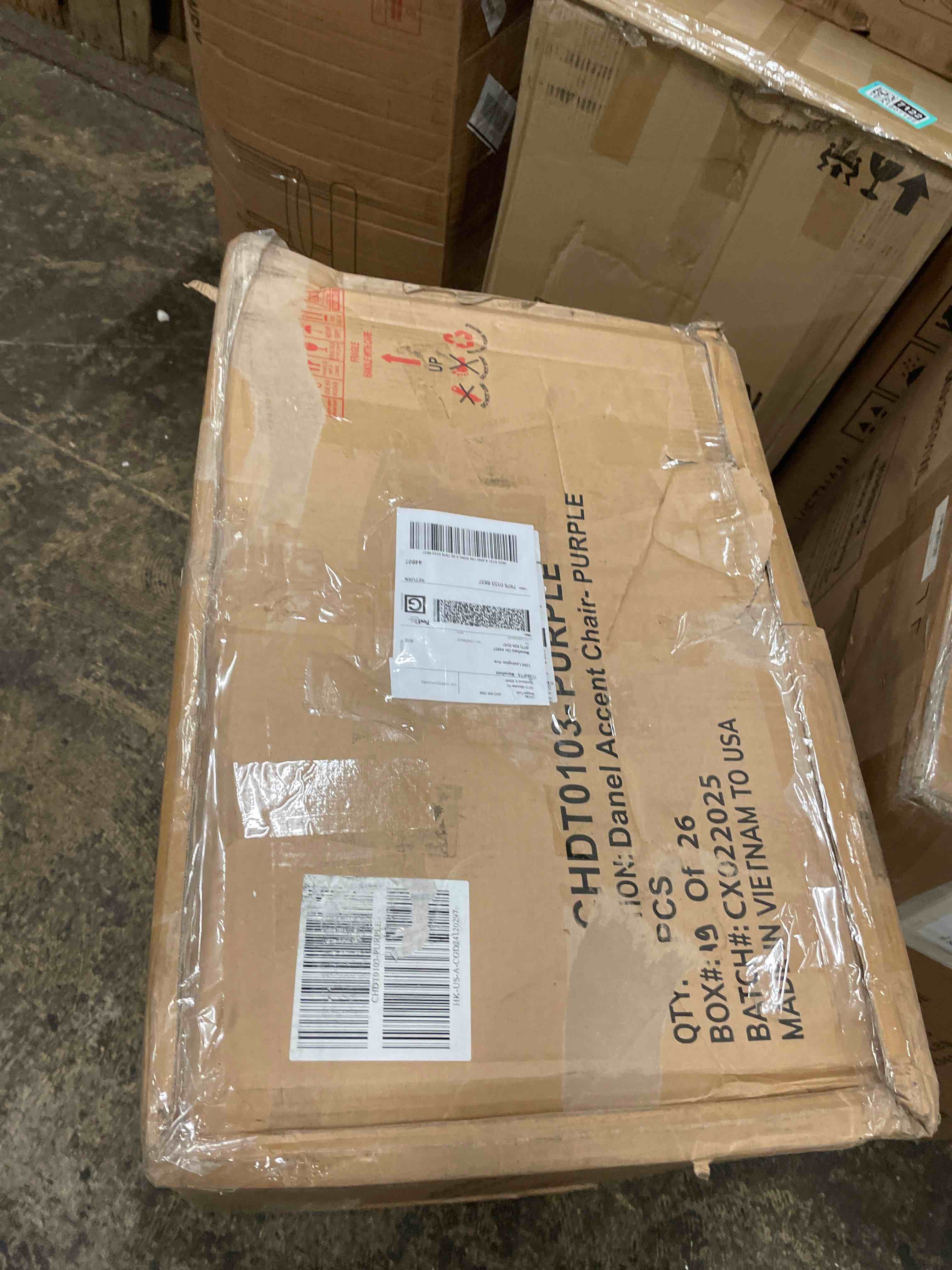 https://s3.amazonaws.com/lotting-images-prod/phillipi/TEA1807127_1758843181509.jpeg