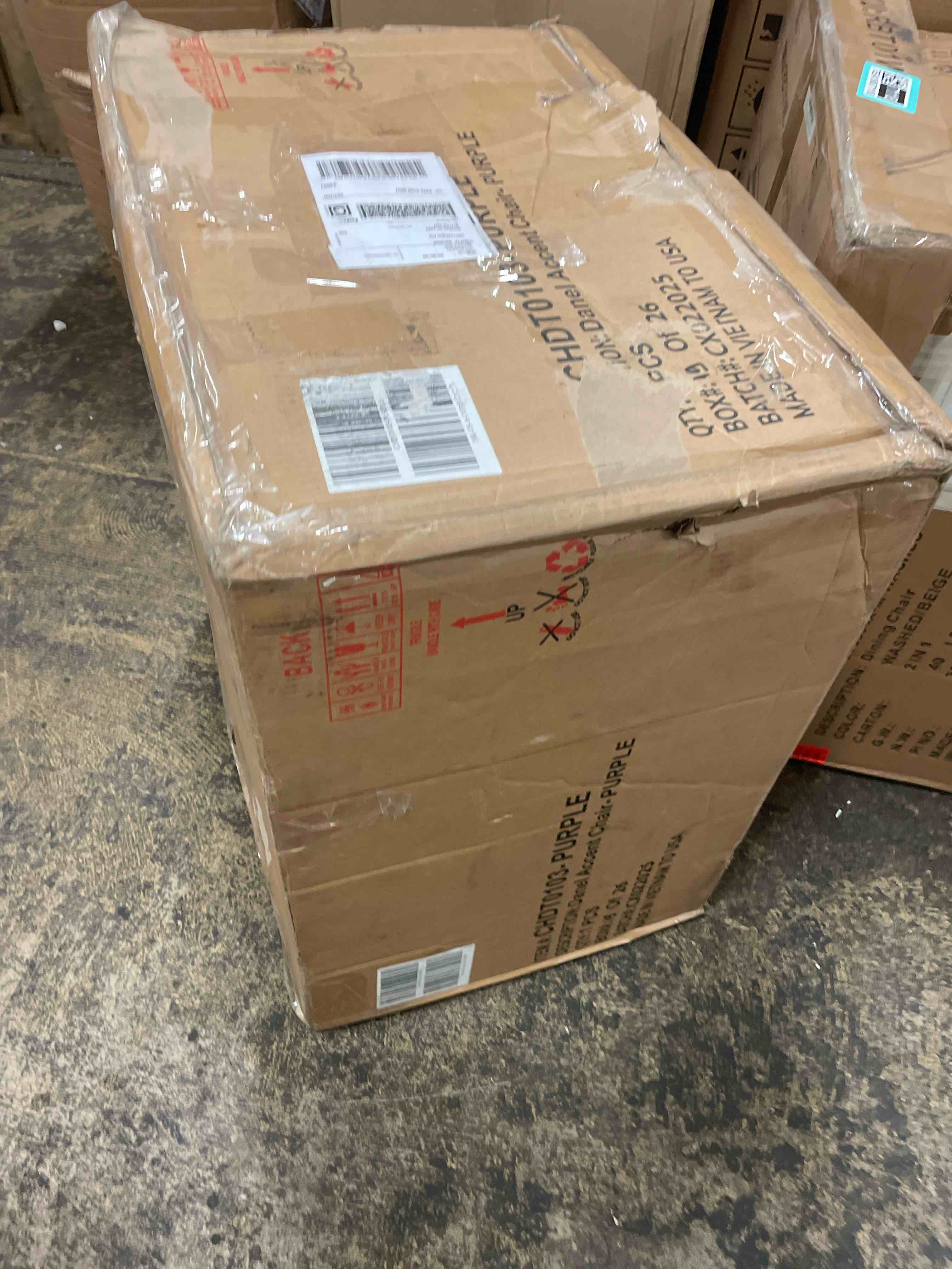 https://s3.amazonaws.com/lotting-images-prod/phillipi/TEA1807127_1758843182717.jpeg
