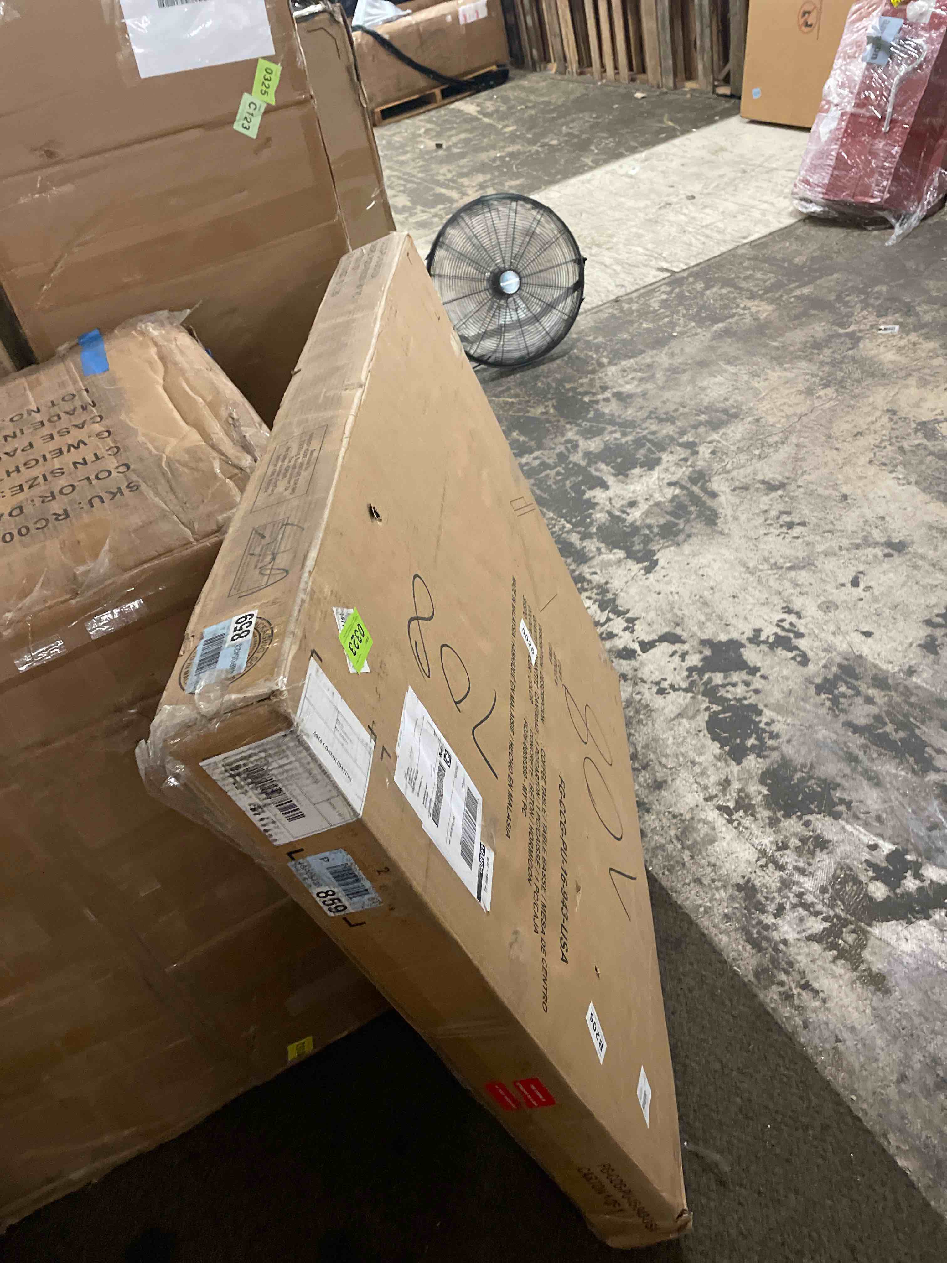 https://s3.amazonaws.com/lotting-images-prod/phillipi/TEA1807286_1759394850694.jpeg