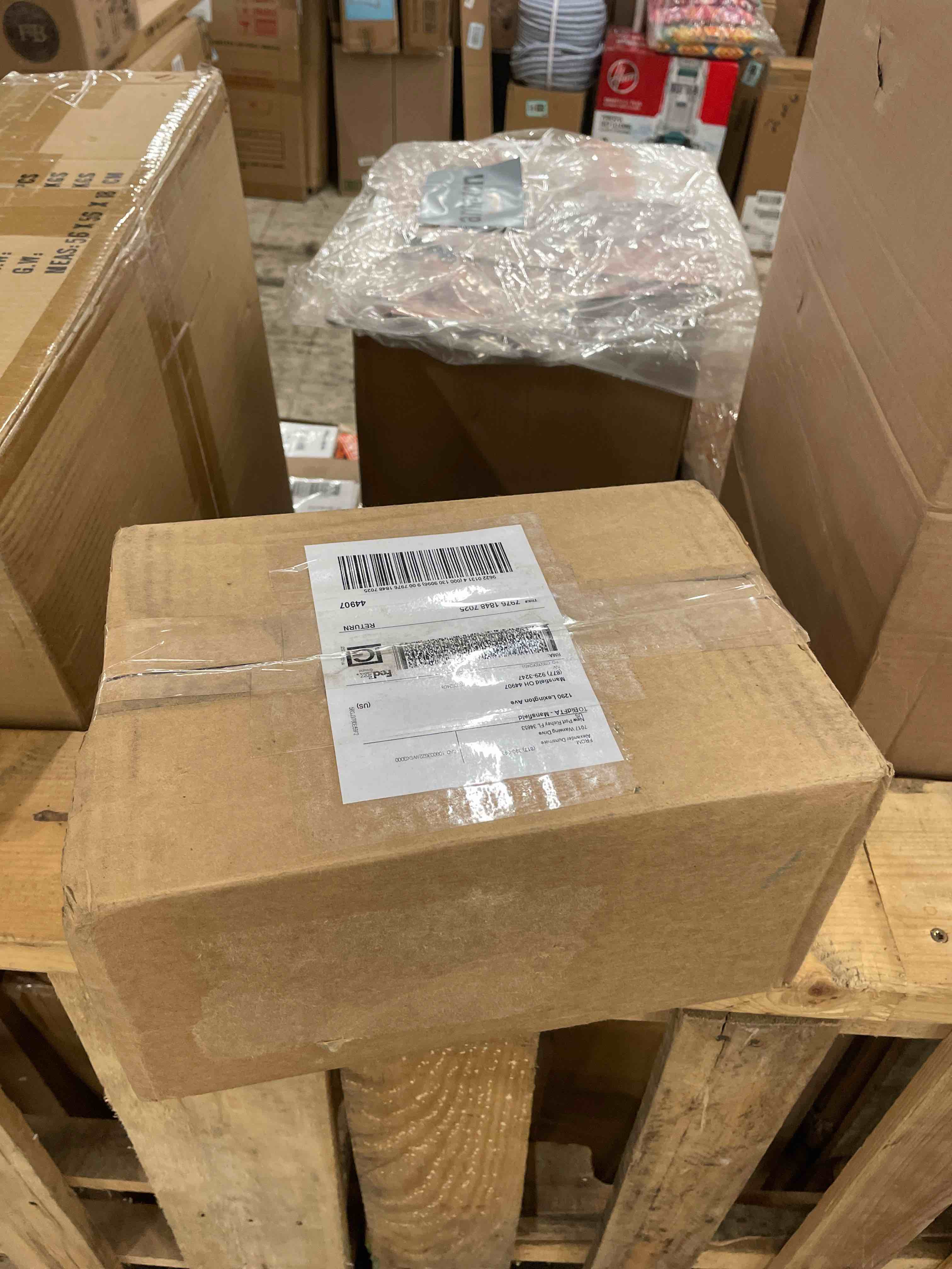 https://s3.amazonaws.com/lotting-images-prod/phillipi/TEA1807337_1759381703422.jpeg
