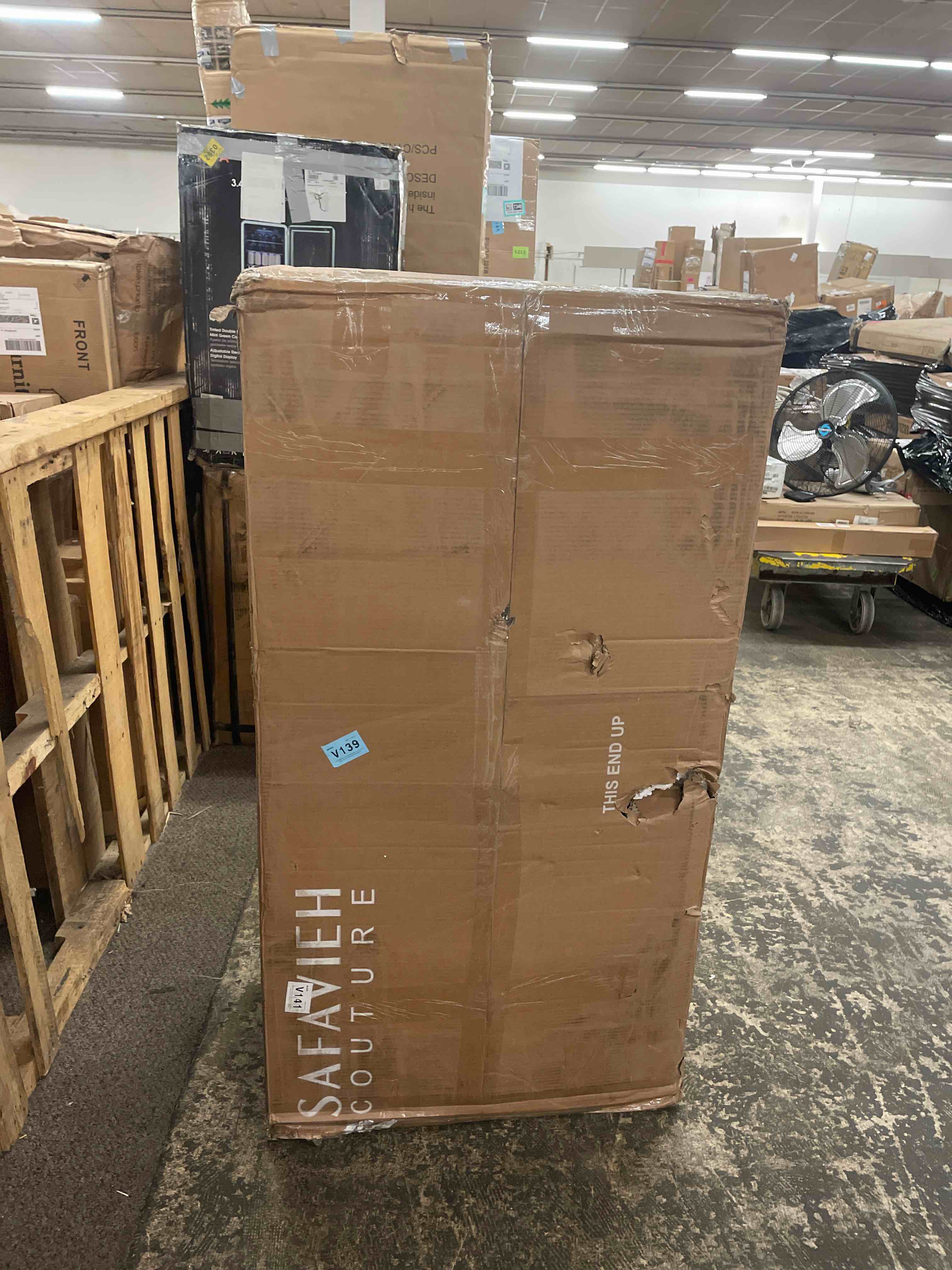 https://s3.amazonaws.com/lotting-images-prod/phillipi/TEA1807342_1759379540275.jpeg