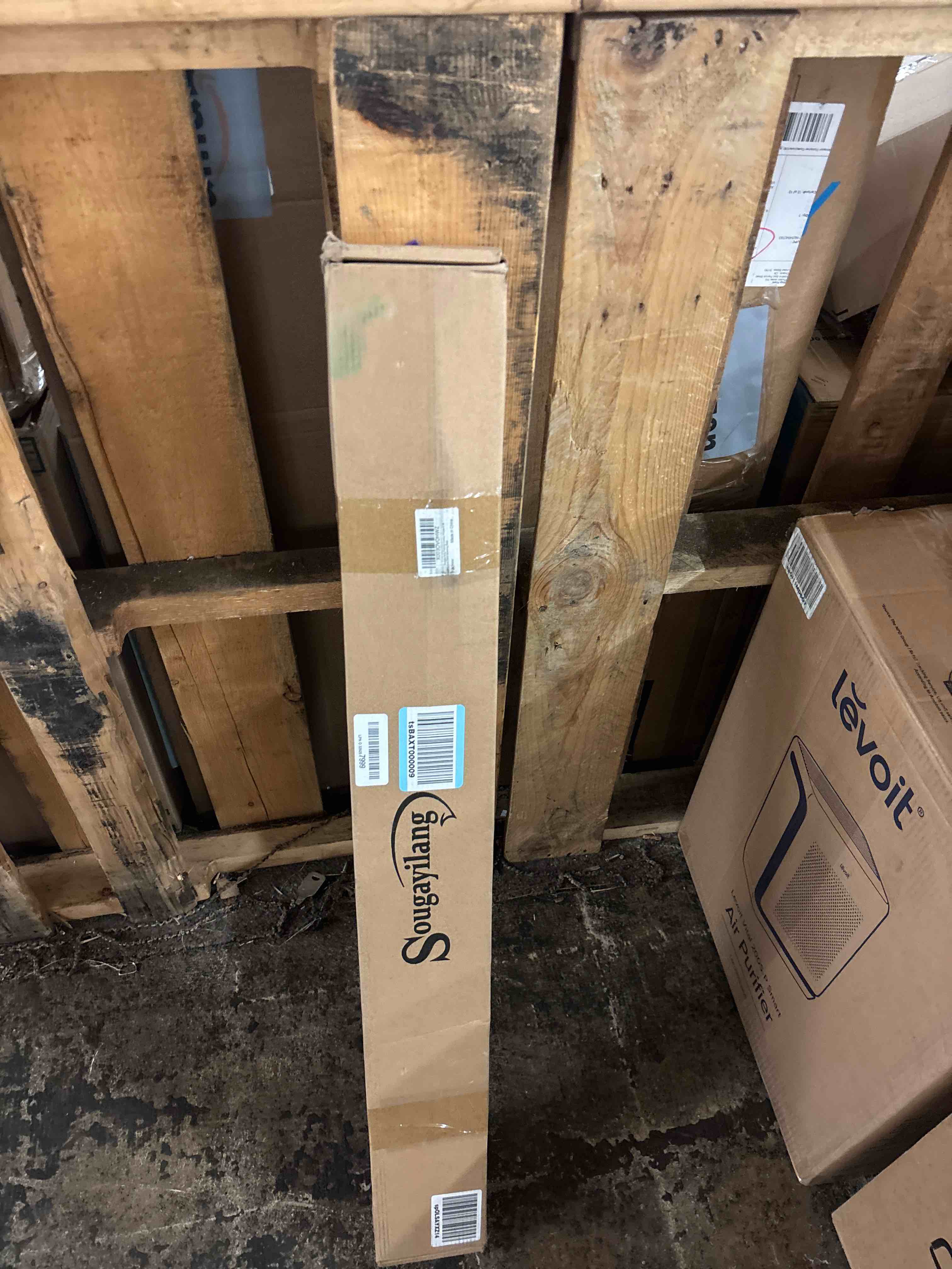 https://s3.amazonaws.com/lotting-images-prod/phillipi/TEA1807387_1759509199606.jpeg