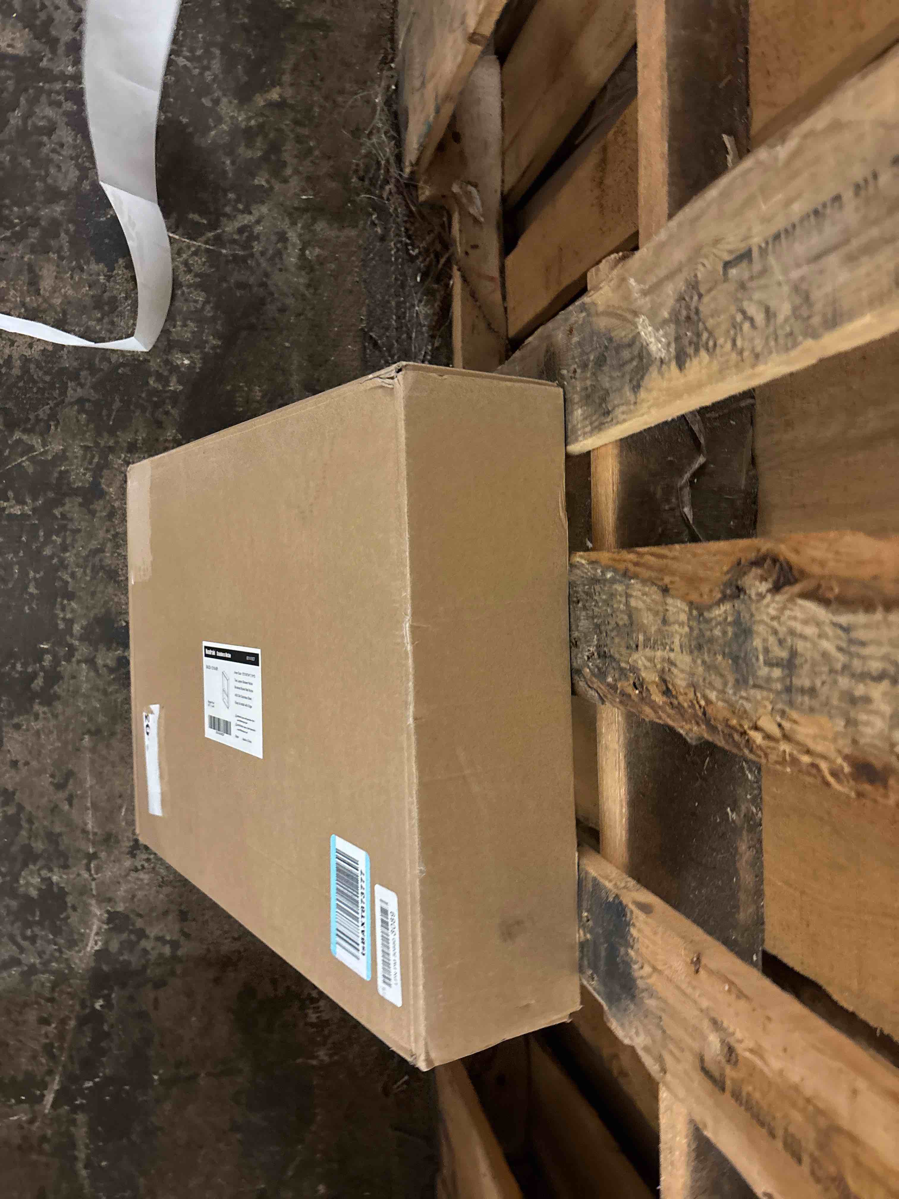 https://s3.amazonaws.com/lotting-images-prod/phillipi/TEA1807389_1759509288998.jpeg