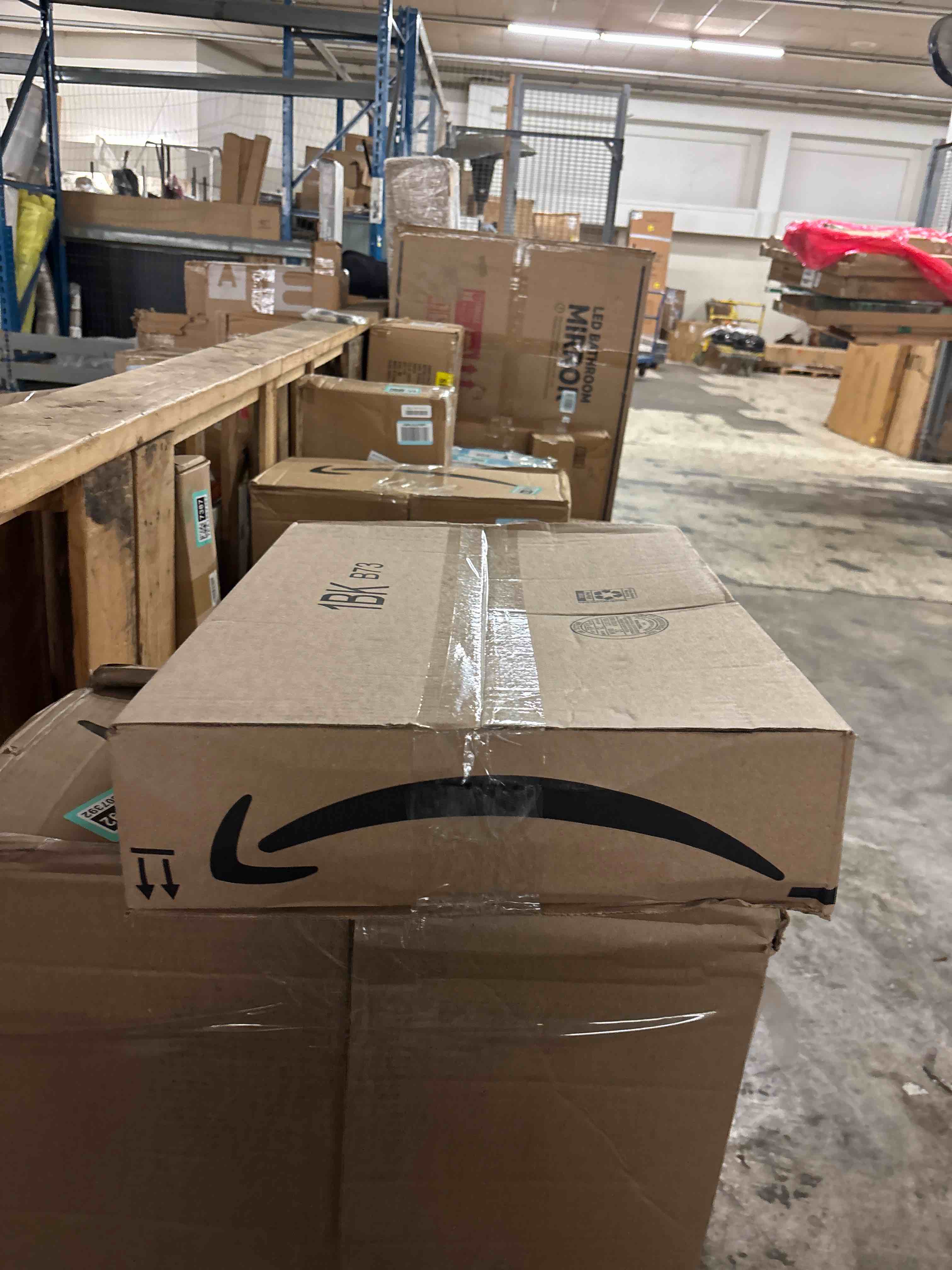 https://s3.amazonaws.com/lotting-images-prod/phillipi/TEA1807393_1759509954402.jpeg