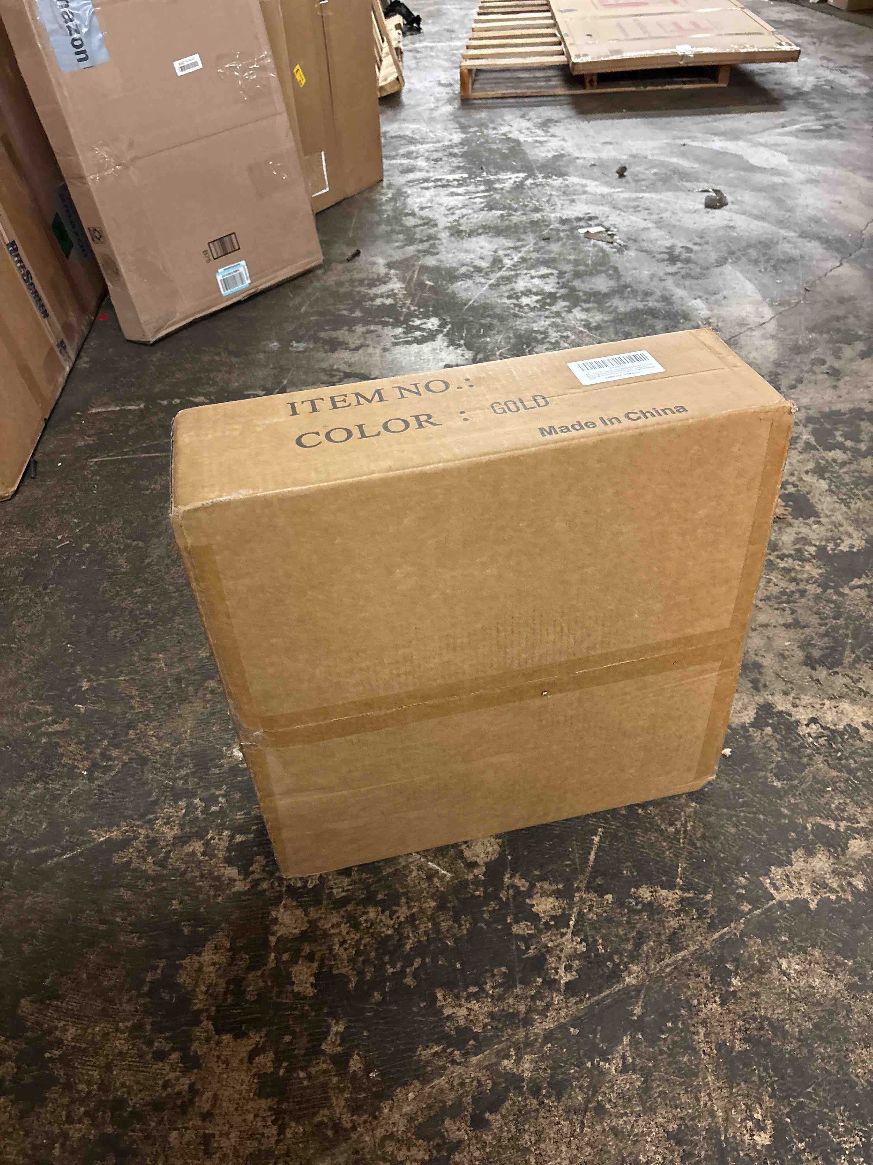 https://s3.amazonaws.com/lotting-images-prod/phillipi/TEA1807408_1759511860019.jpeg
