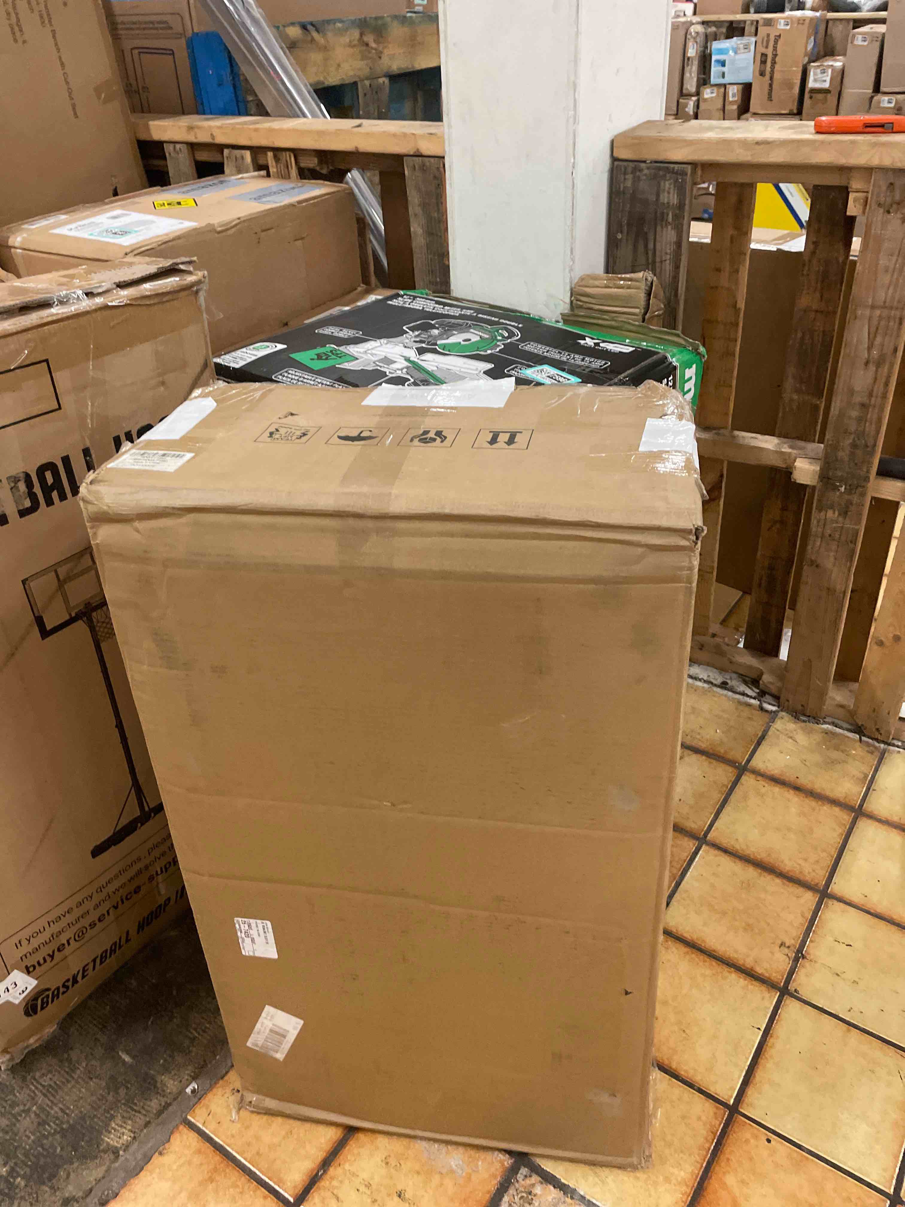 https://s3.amazonaws.com/lotting-images-prod/phillipi/TEA1807597_1759896882197.jpeg
