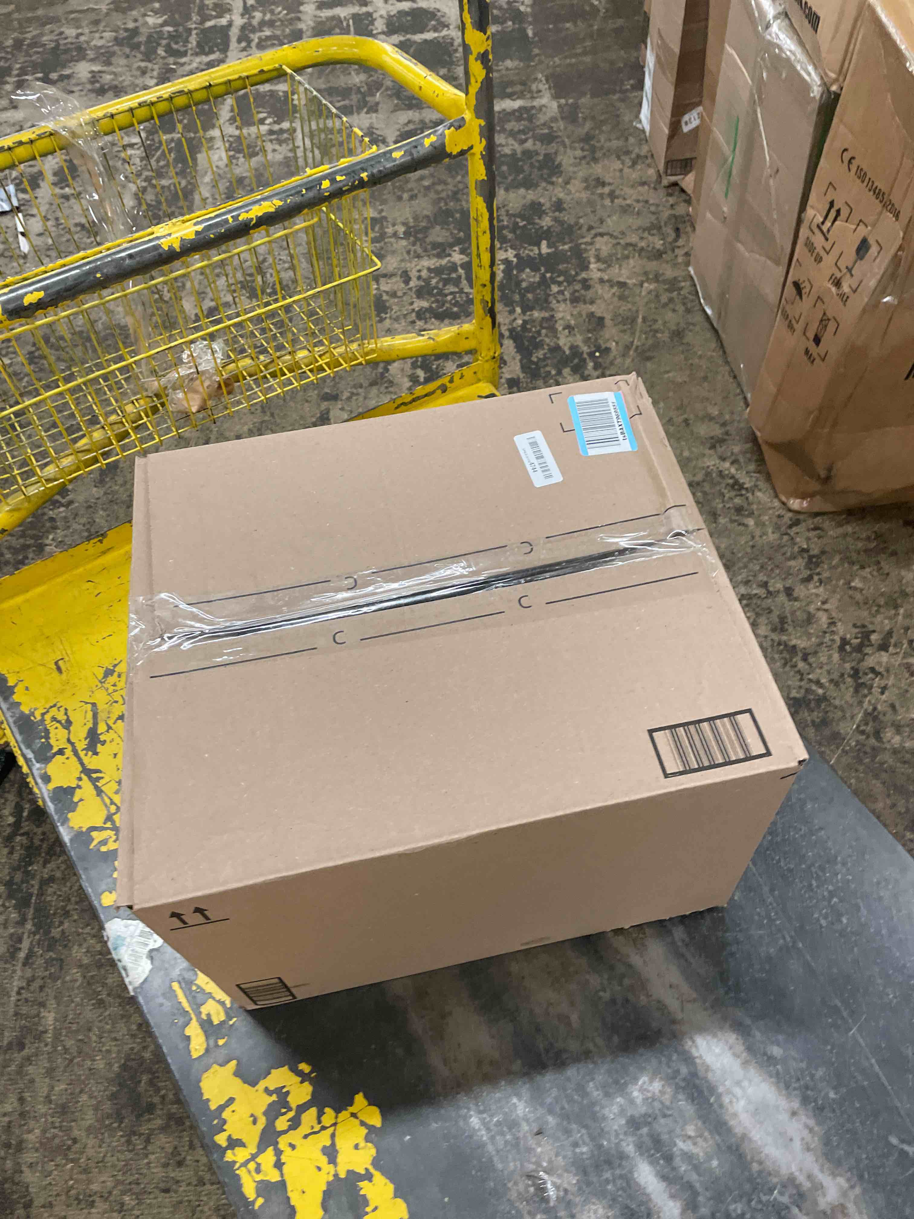 https://s3.amazonaws.com/lotting-images-prod/phillipi/TEA1807609_1759895271984.jpeg