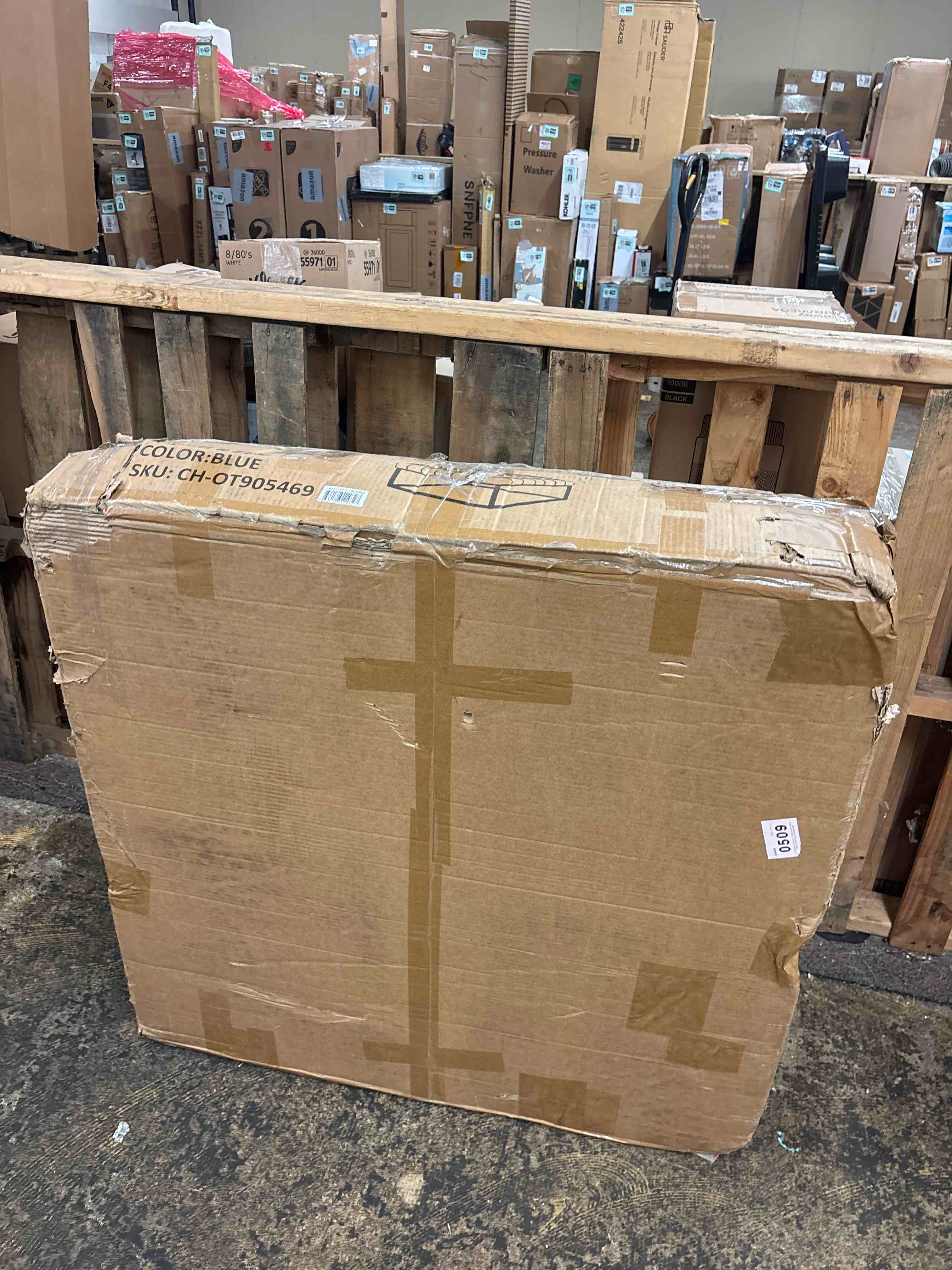https://s3.amazonaws.com/lotting-images-prod/phillipi/TEA1807642_1759883779368.jpeg