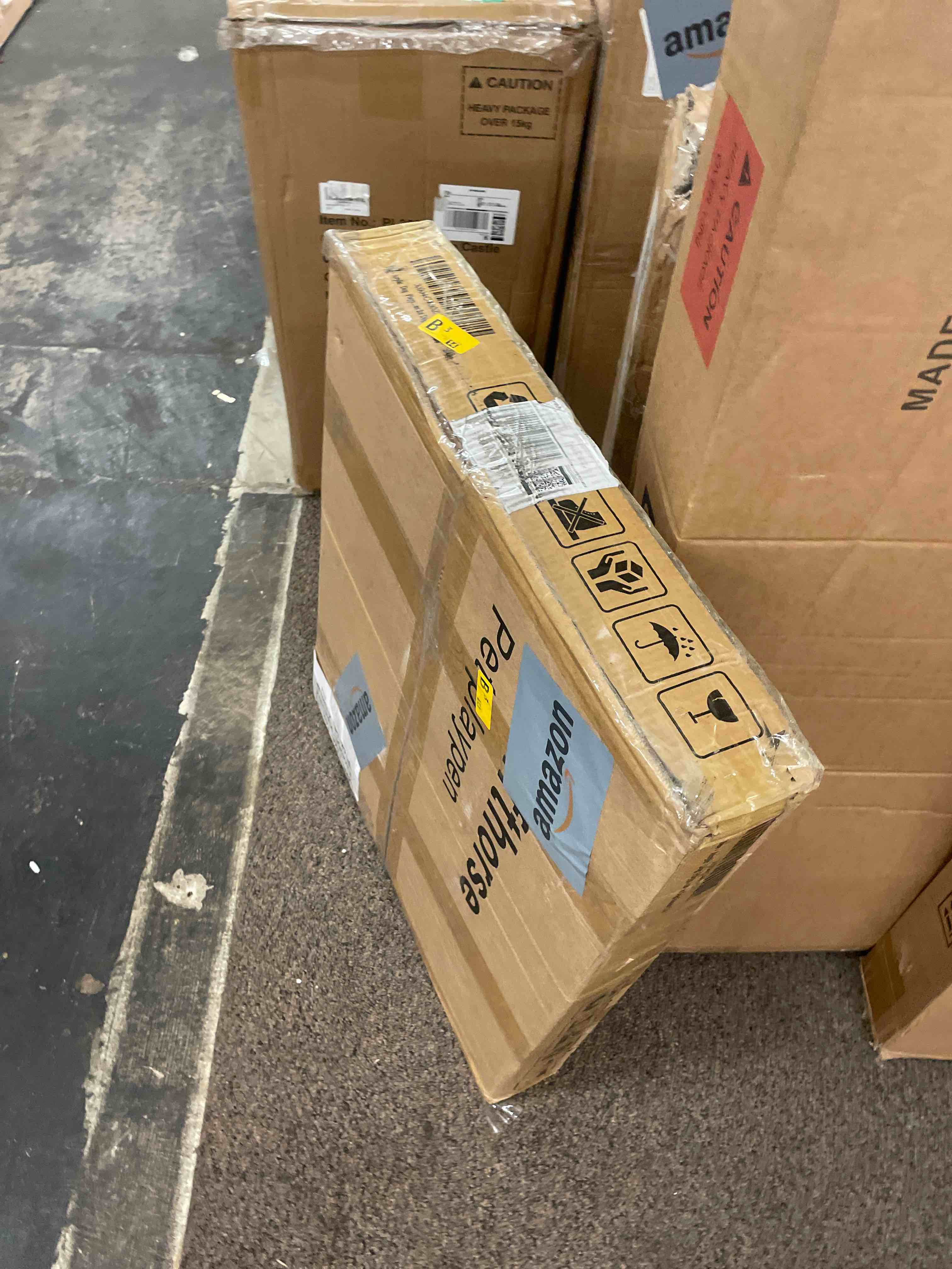 https://s3.amazonaws.com/lotting-images-prod/phillipi/TEA1807701_1760388477118.jpeg