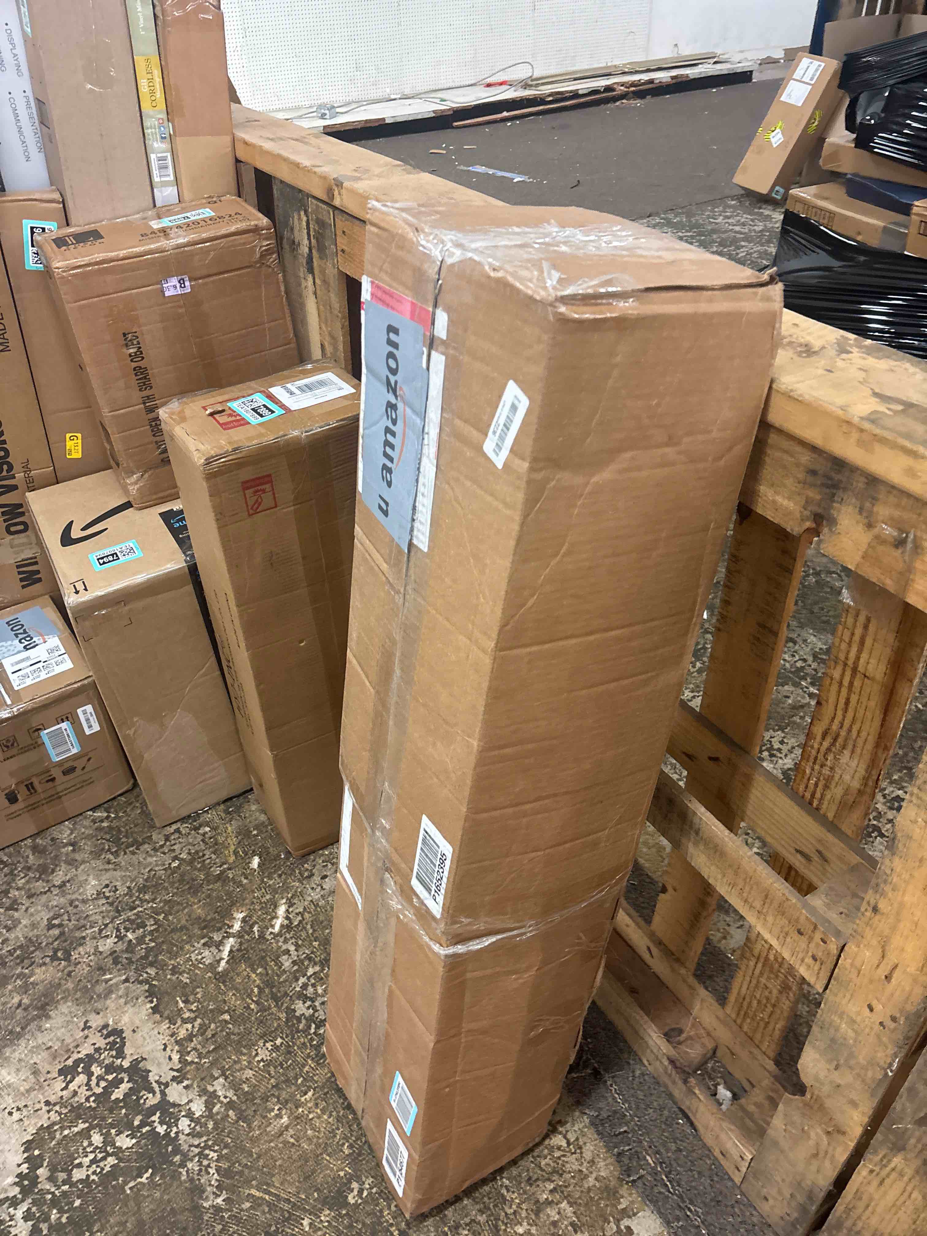 https://s3.amazonaws.com/lotting-images-prod/phillipi/TEA1807901_1760990424103.jpeg