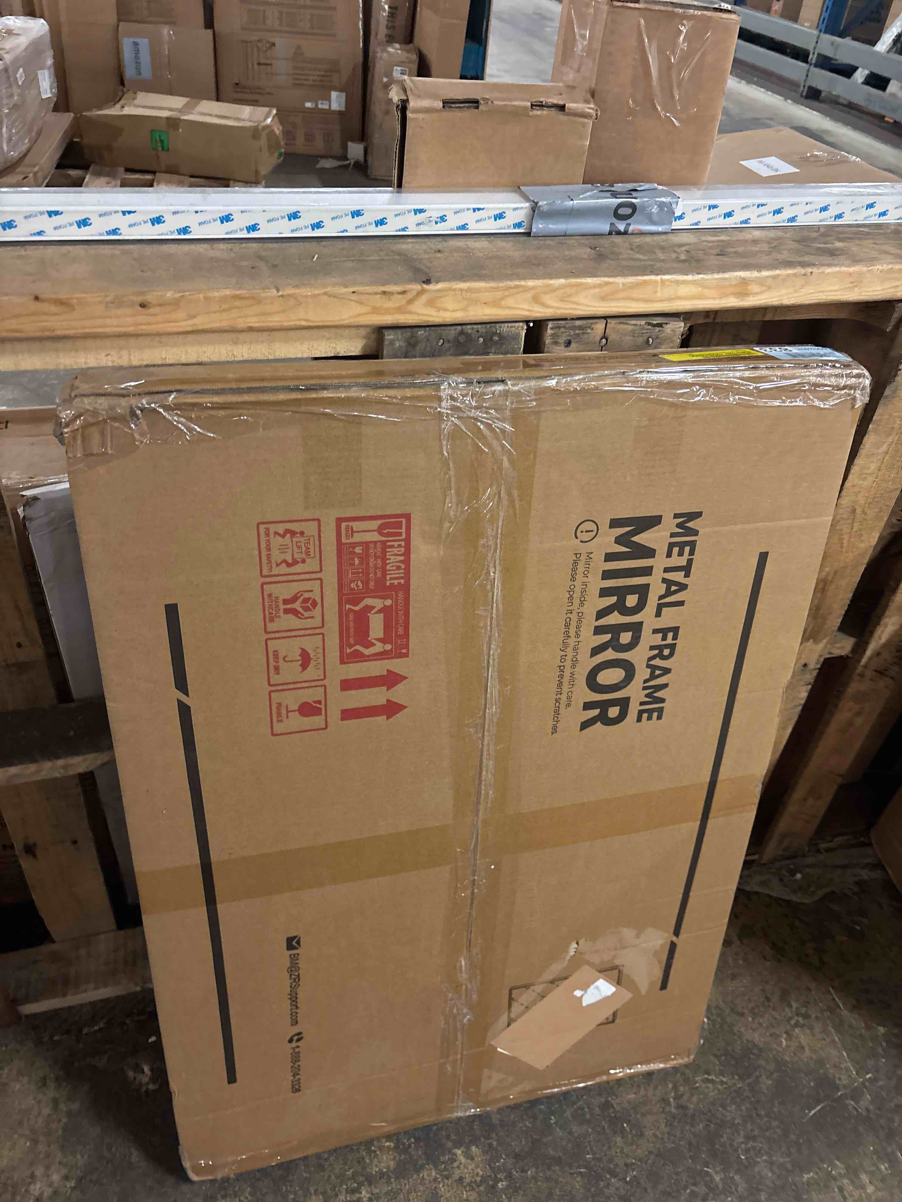 Condition photo showing New/Like New for Stemn 1.6” Thick Bathroom/Vanity Accent Mirror