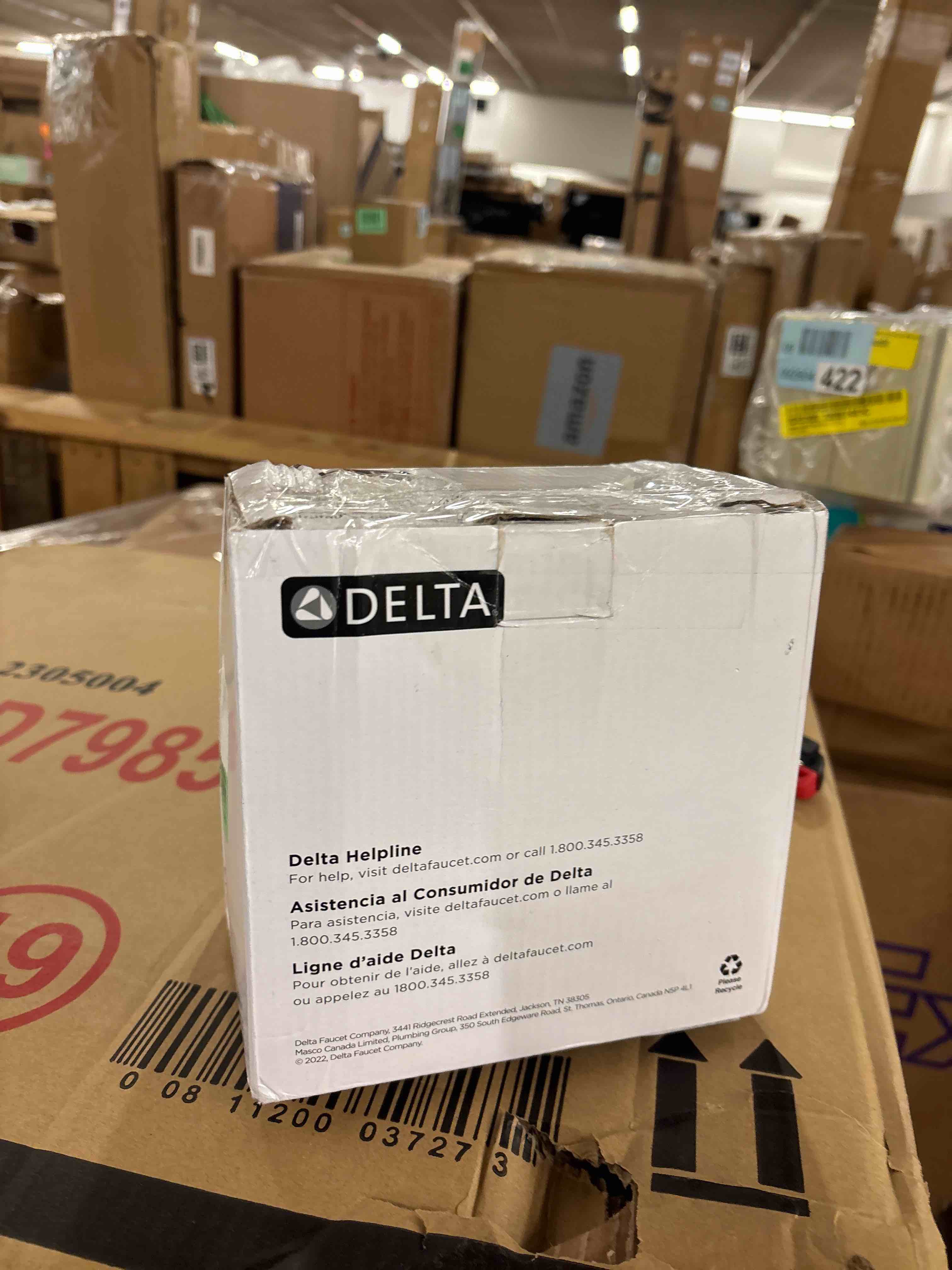 Condition photo showing New/Like New for Delta Dt062412 4  Tile-In Square Shower Drain - Bronze