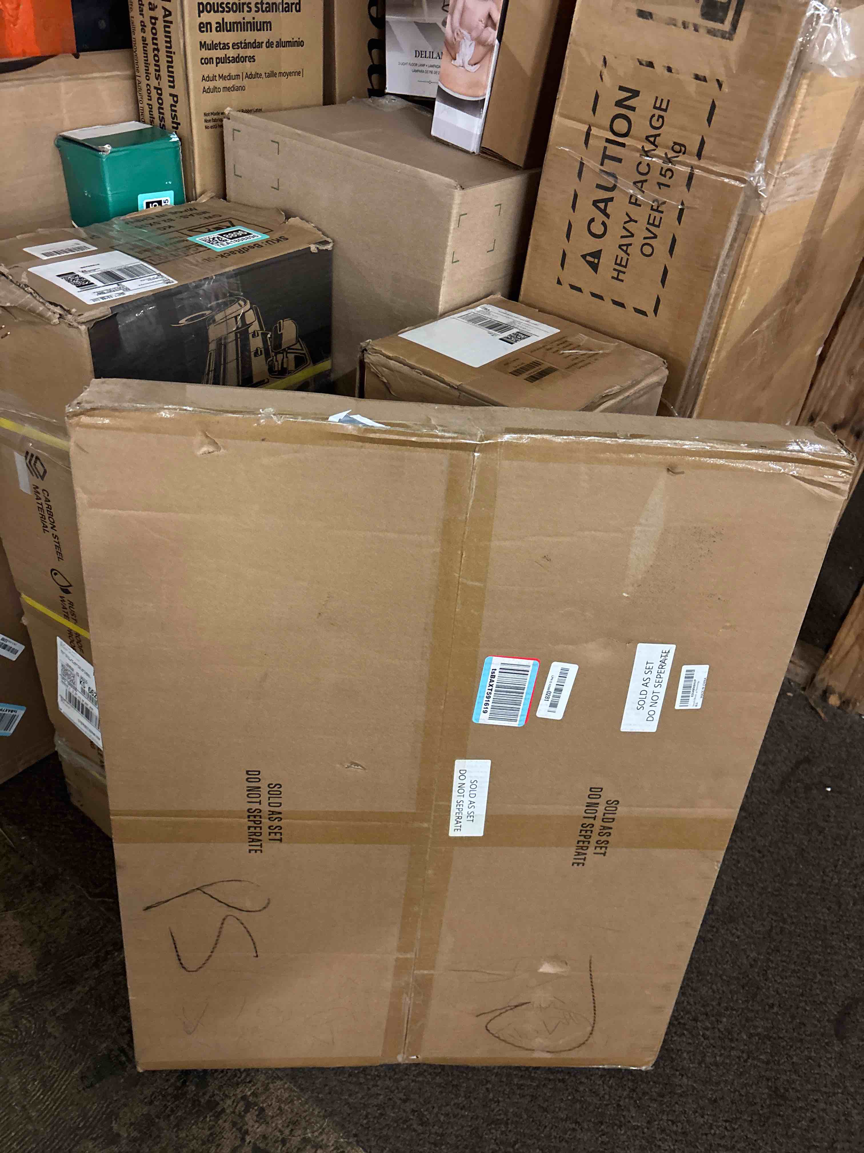 Condition photo showing New/Like New for Noodle Board Stove Cover Cutting Board with Handle - Acacia Wood Stove Top Covers Board for Electric/Gas Stove Top, Multiuse Gas Stove Cover Board for Serving Chopping Decorating Black