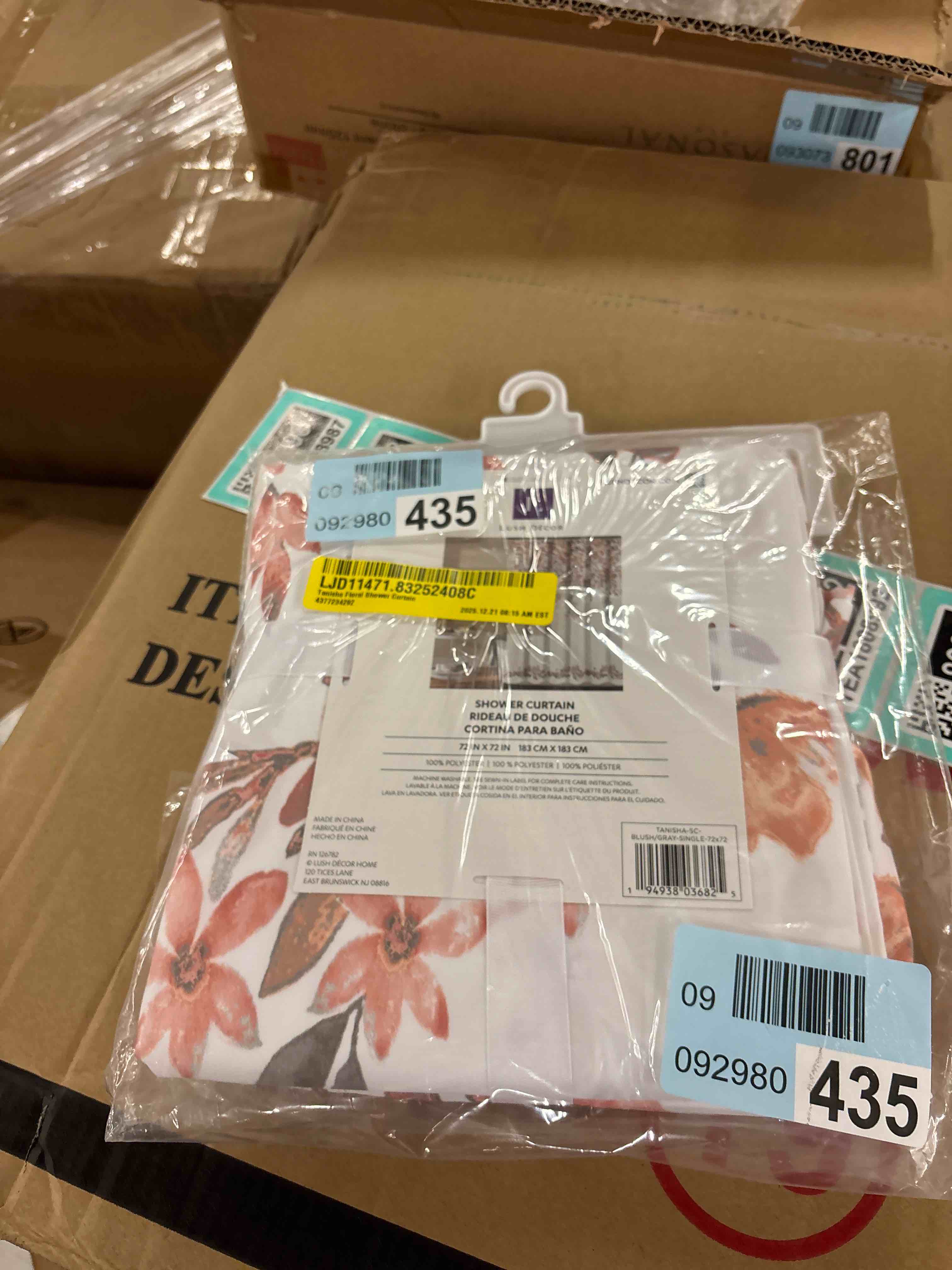 Condition photo showing New/Like New for Lush Decor Tanisha Shower Curtain, 72" W x 72" L, Blush & Gray - Peachy Pink Flower Vine Print - Beautiful & Elegant Floral Shower Curtain - Modern Farmhouse, Cottage & French Country Bathroom Decor