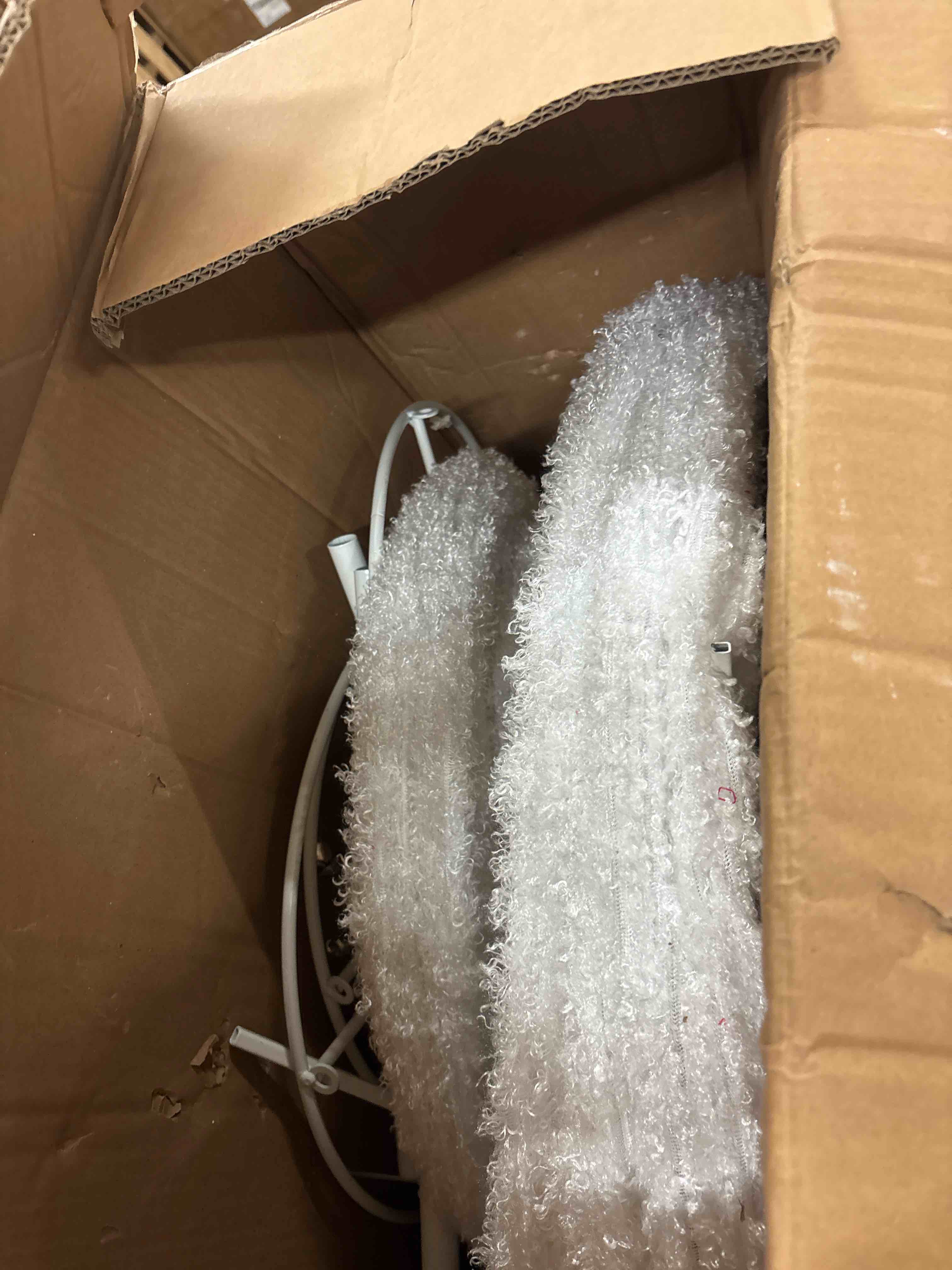Condition photo showing Good Condition for 43" Snowman Lighted Outdoor Christmas Decorations, 3D Pre-Lit Snowman Family Set with 200 LEDs, Weather-Resistant with Stakes & Zip Tie for Outdoor Garden, Patio, Porch Holiday Decor, Gifts
