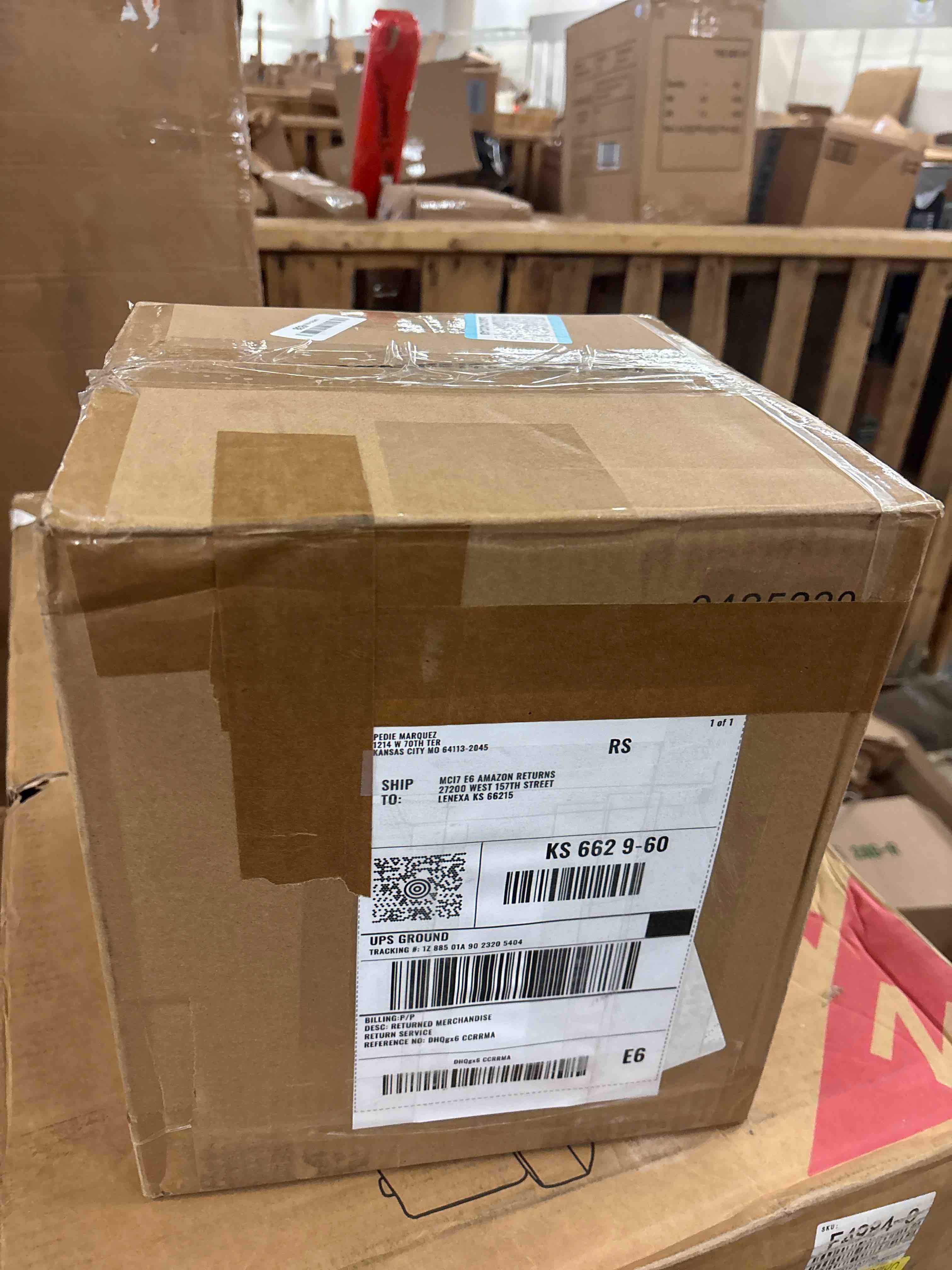 Condition photo showing New/Like New for Lincoln Logs 100th Anniversary Tin