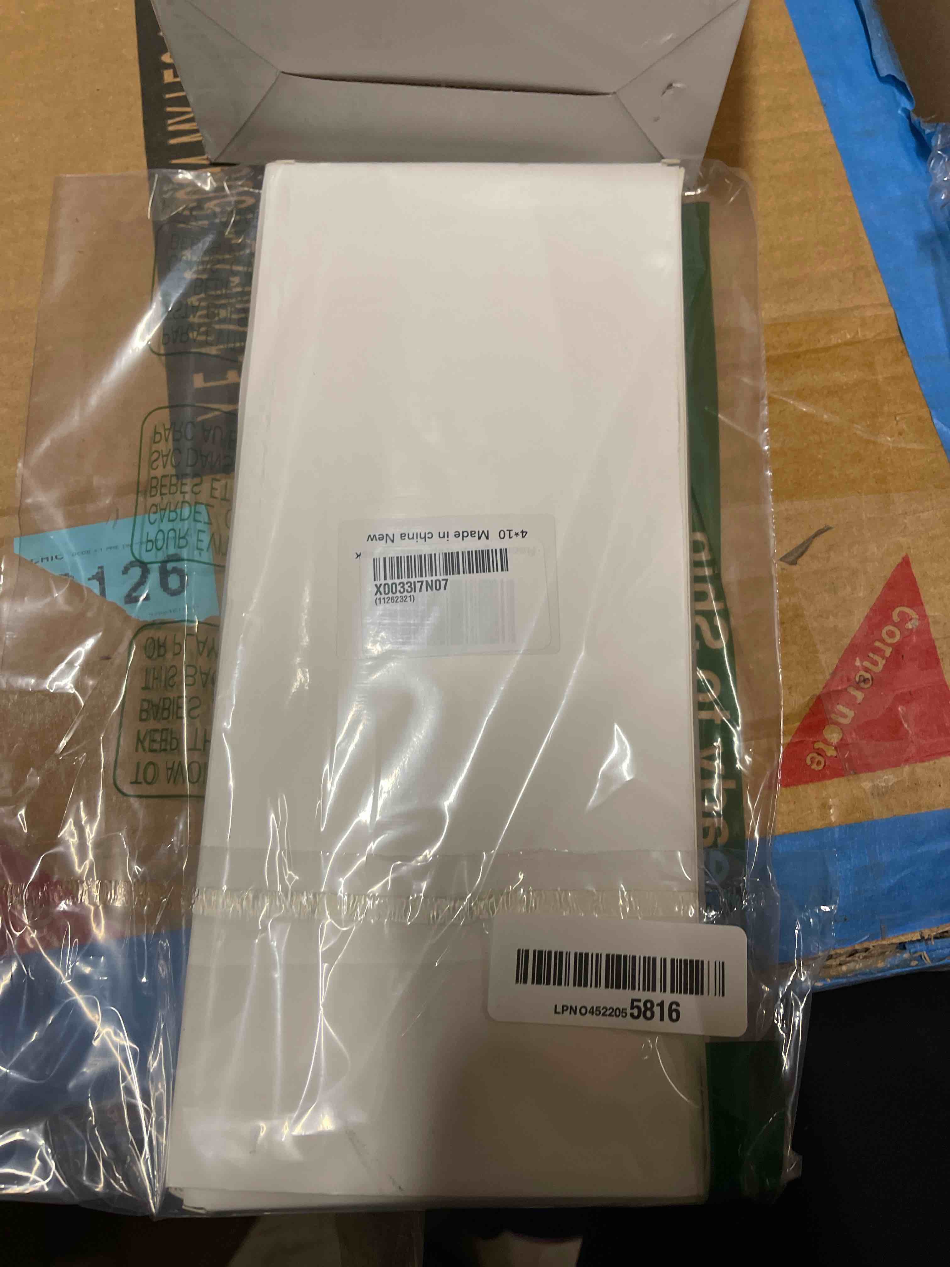 Condition photo showing New/Like New for Floor Register Cover Trap, Floor Air Vent Cover Screen for Home Air Vent Filters 5-Pack Floor Vent Mesh Filters Net Trap… (4 x 10 Inch) 5pcs-4x10