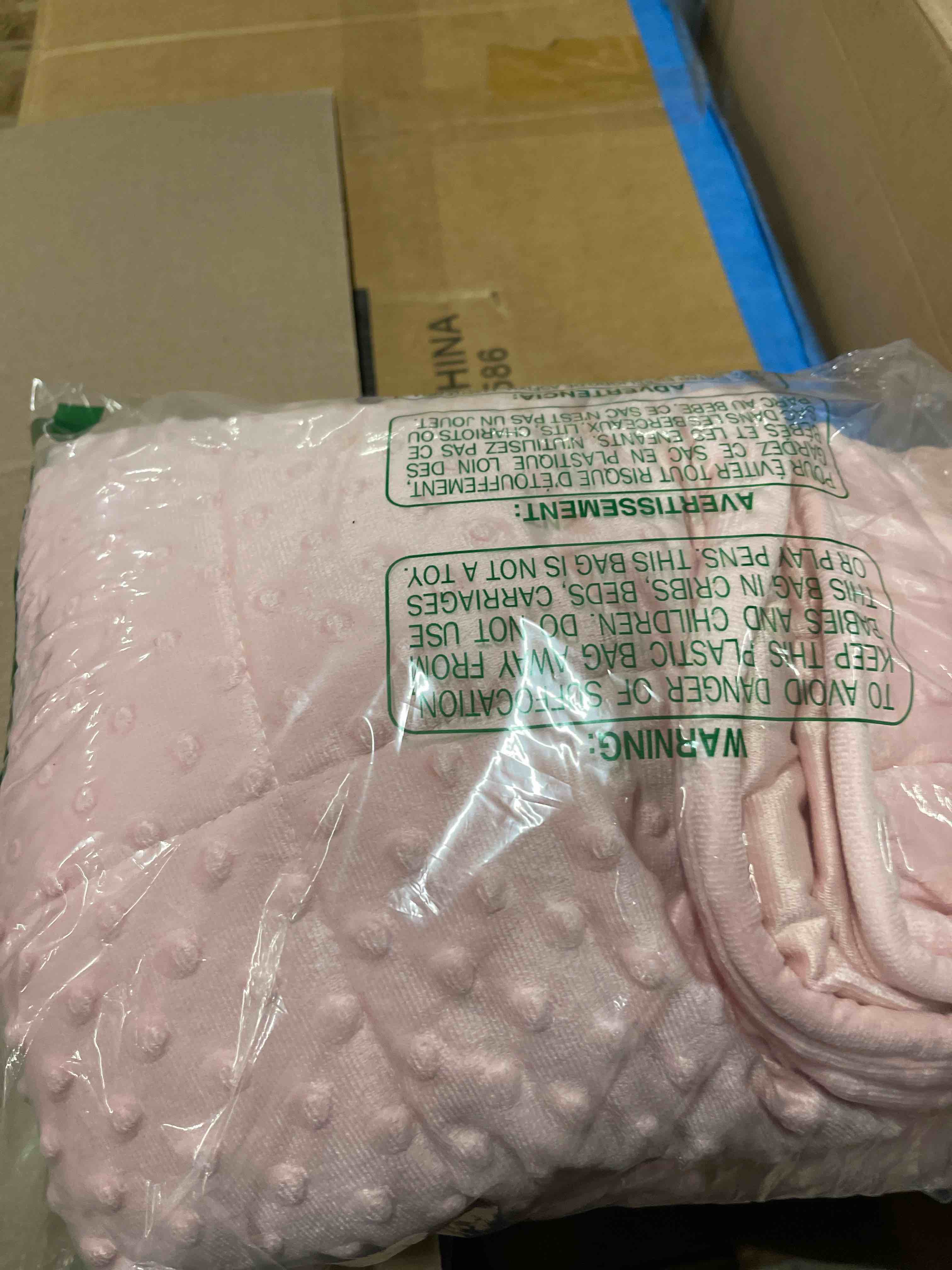 Condition photo showing New/Like New for Alomidds Weighted Blanket, Luxury Velvet Weighted Blankets for Adults and Kids,Warm and Breathable Soft and Comfort Minky, Cute Heavy Blanket with Premium Glass Beads (36"x48" 5LBS, Pink)