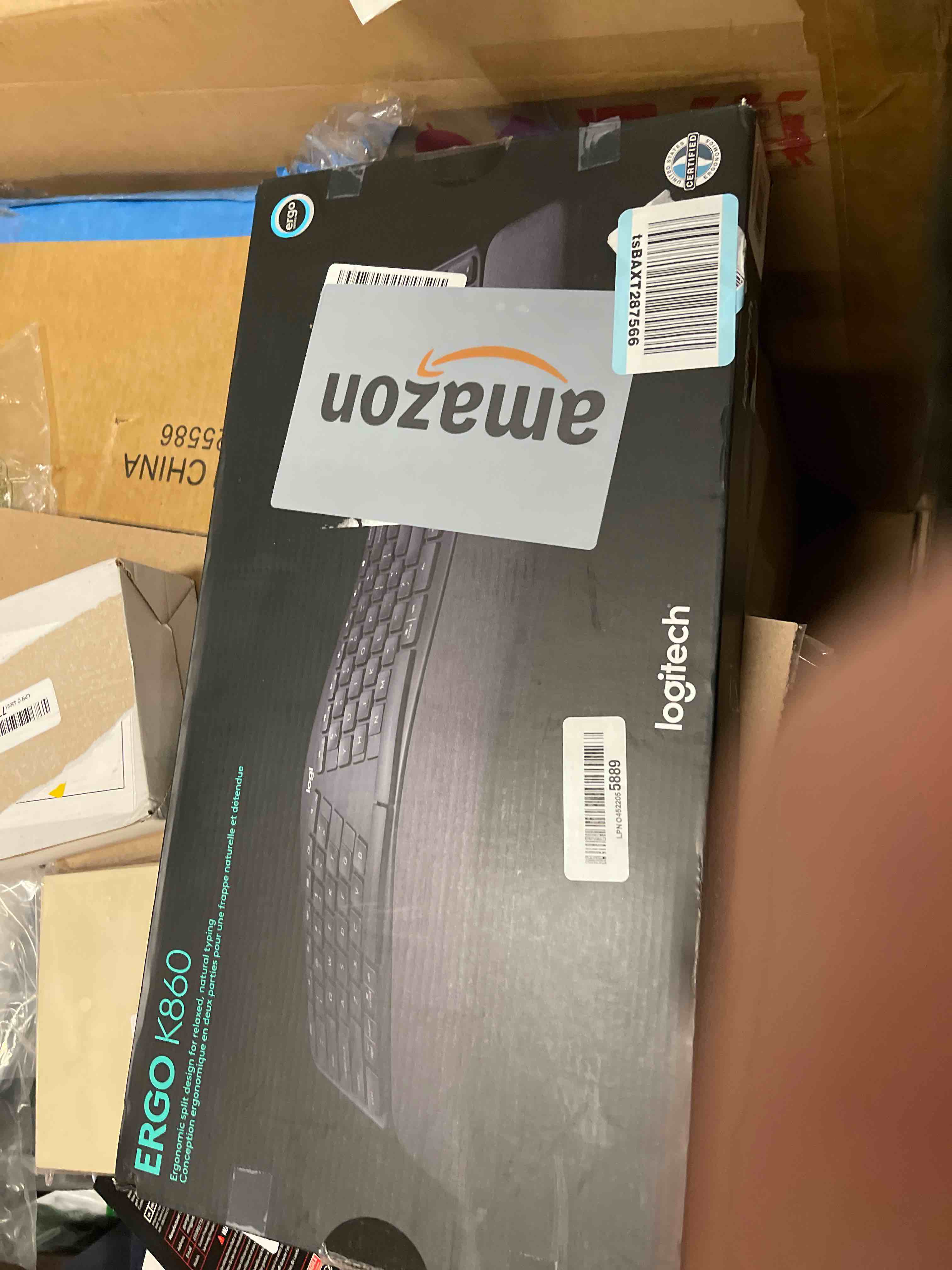 Condition photo showing New/Like New for Logitech Ergo K860 Wireless Ergonomic Keyboard - Split Keyboard, Wrist Rest, Natural Typing, Stain-Resistant Fabric, Bluetooth and USB Connectivity, Compatible with Windows/Mac, Black