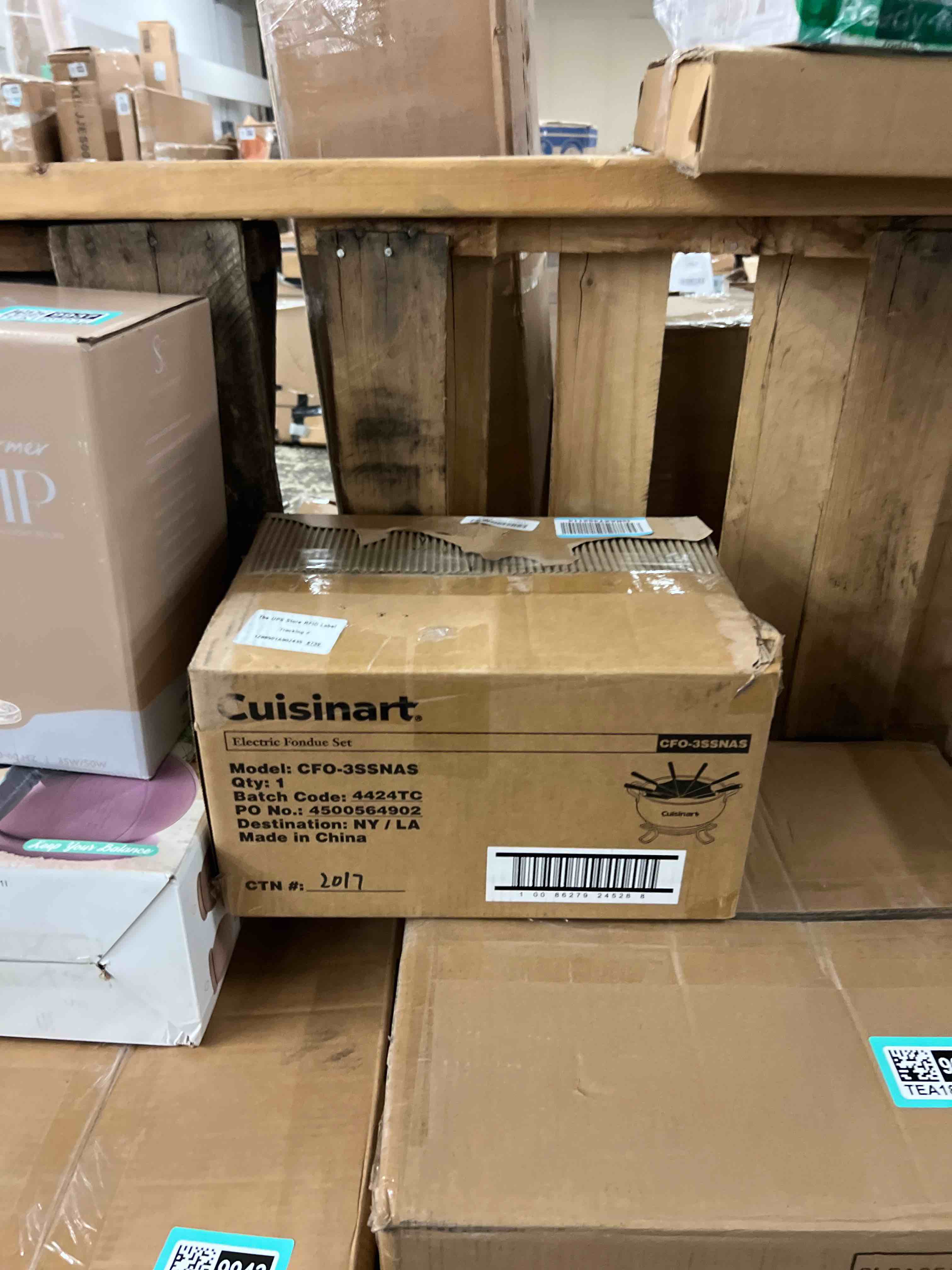 Condition photo showing New/Like New for Cuisinart Electric Fondue Pot