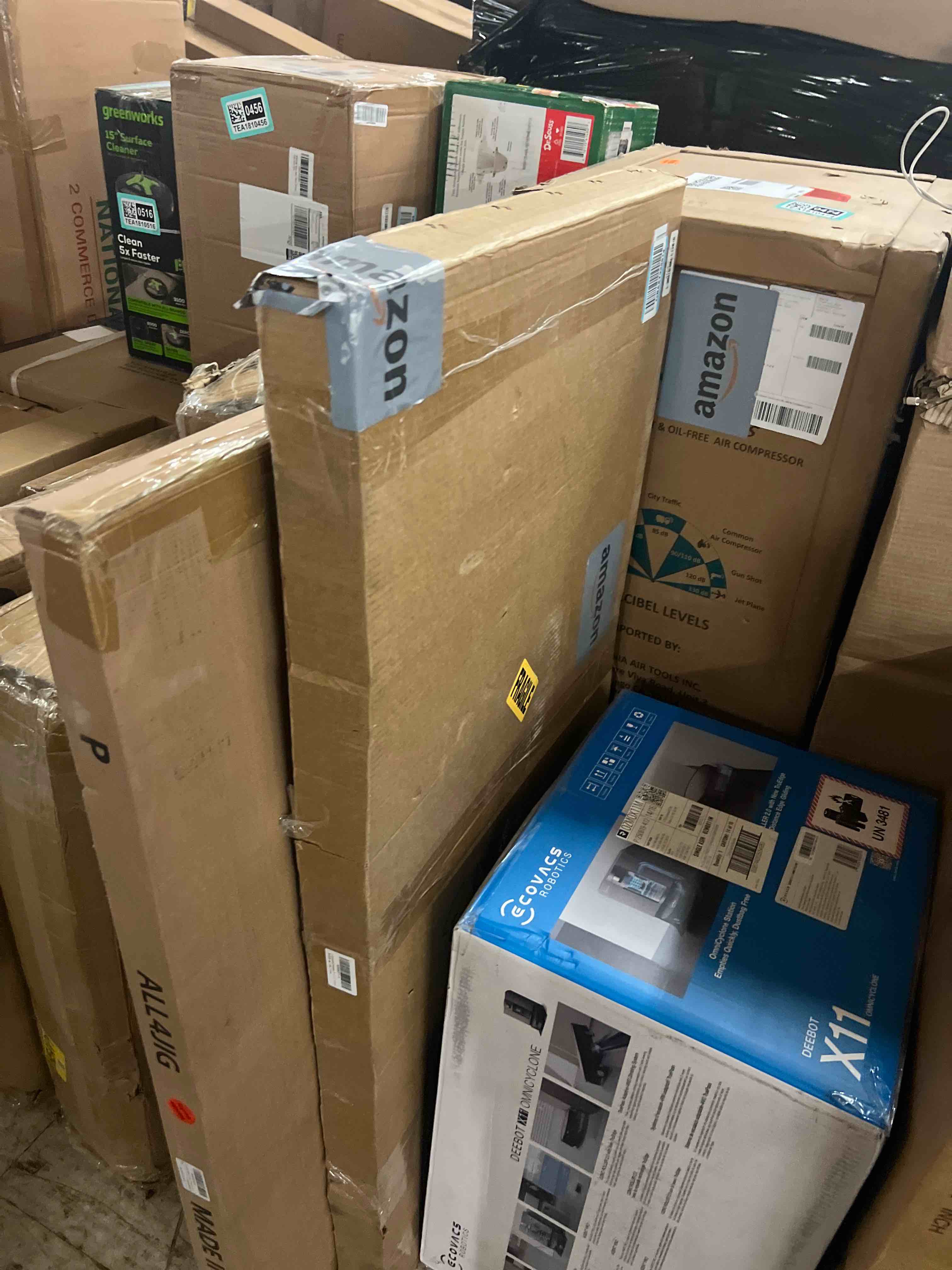 Condition photo showing New/Like New for DGSL 14 Pcs Polycarbonate Greenhouse Panels, 4' x 2' x 0.16'' Twin-Wall Panels, Polycarbonate Sheet for All Weather Outdoor Garden and Greenhouse Covering 14 4'H x 2'W x 0.16''T