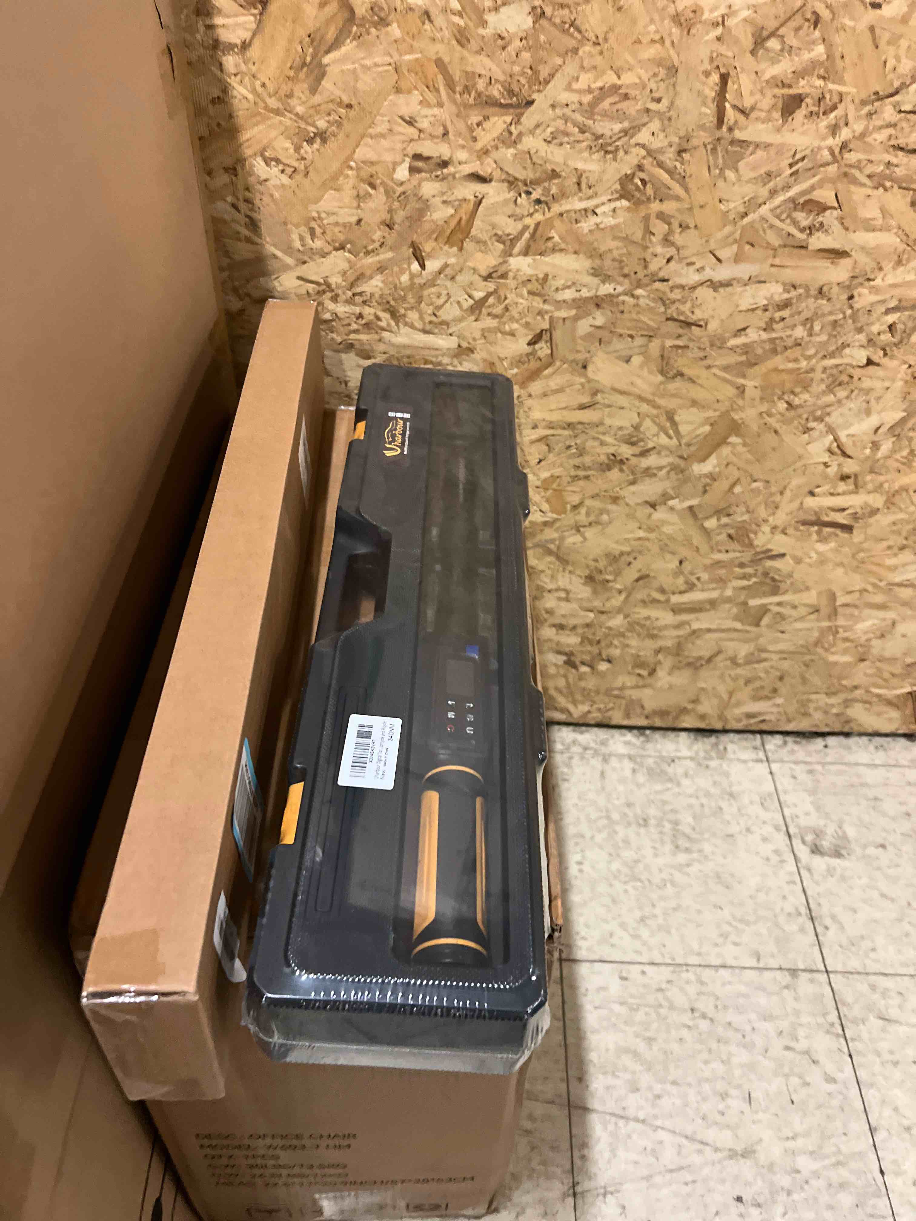 Condition photo showing New/Like New for Digital Torque Wrench 1/2 Drive, 3.8-250.8 Ft.lb Range, 1/2 Digital Torque Wrench ±1% Accuracy with Vibration, Buzzer and LED Alert, Suitable for Car, Motorcycle and Bicycle