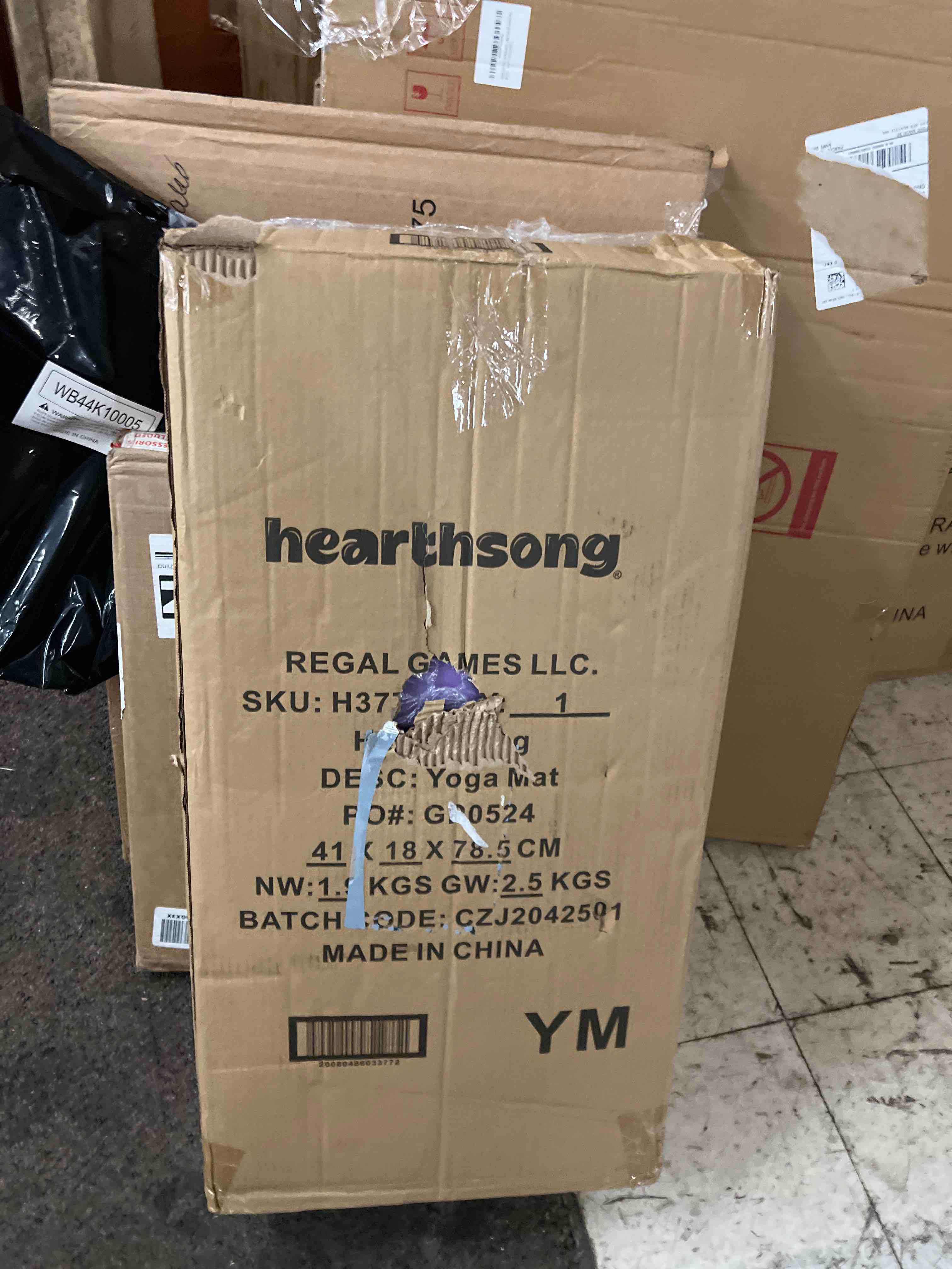 Condition photo showing New/Like New for HearthSong Tumbling Mat for Kids, 5-Panel Thick 1.25" Foldable Exercise Mat for Yoga, Pilates, Stretching, Folding Gymnastics Mats at Home, Gym Workout