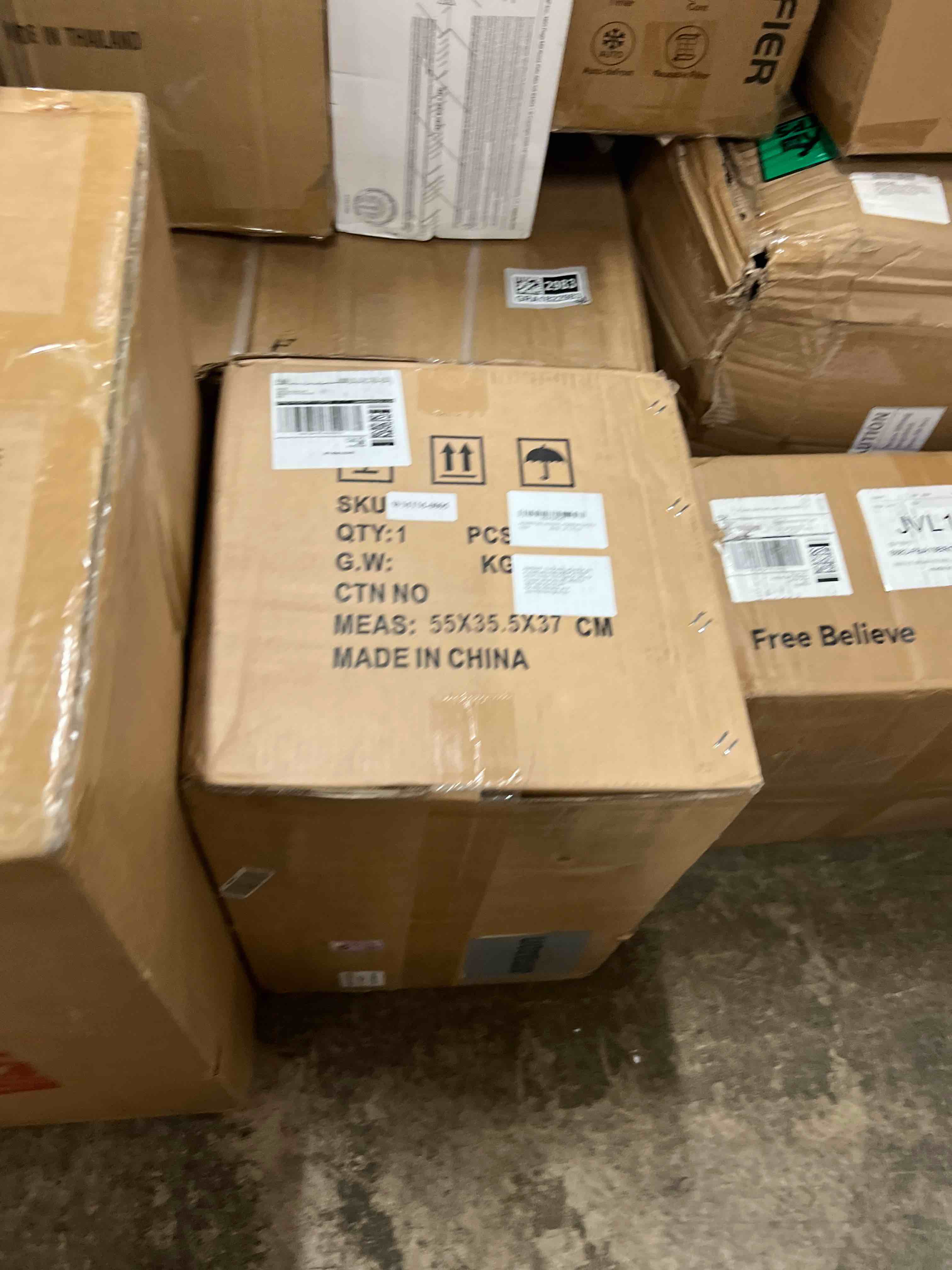 https://s3.amazonaws.com/lotting-images-prod/phillipi/TEA1811658_1785325886079.jpeg