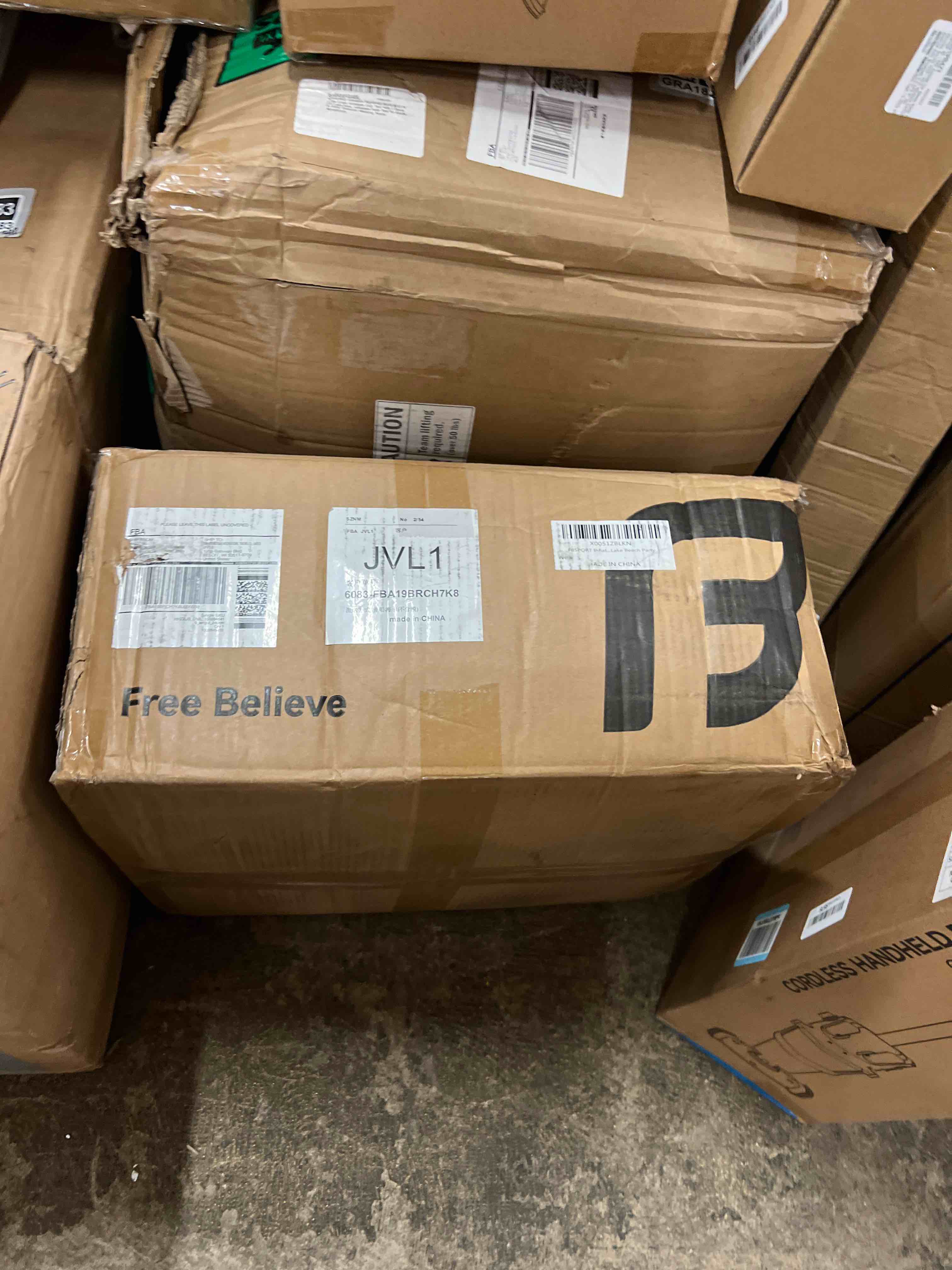 https://s3.amazonaws.com/lotting-images-prod/phillipi/TEA1811659_1785325803746.jpeg