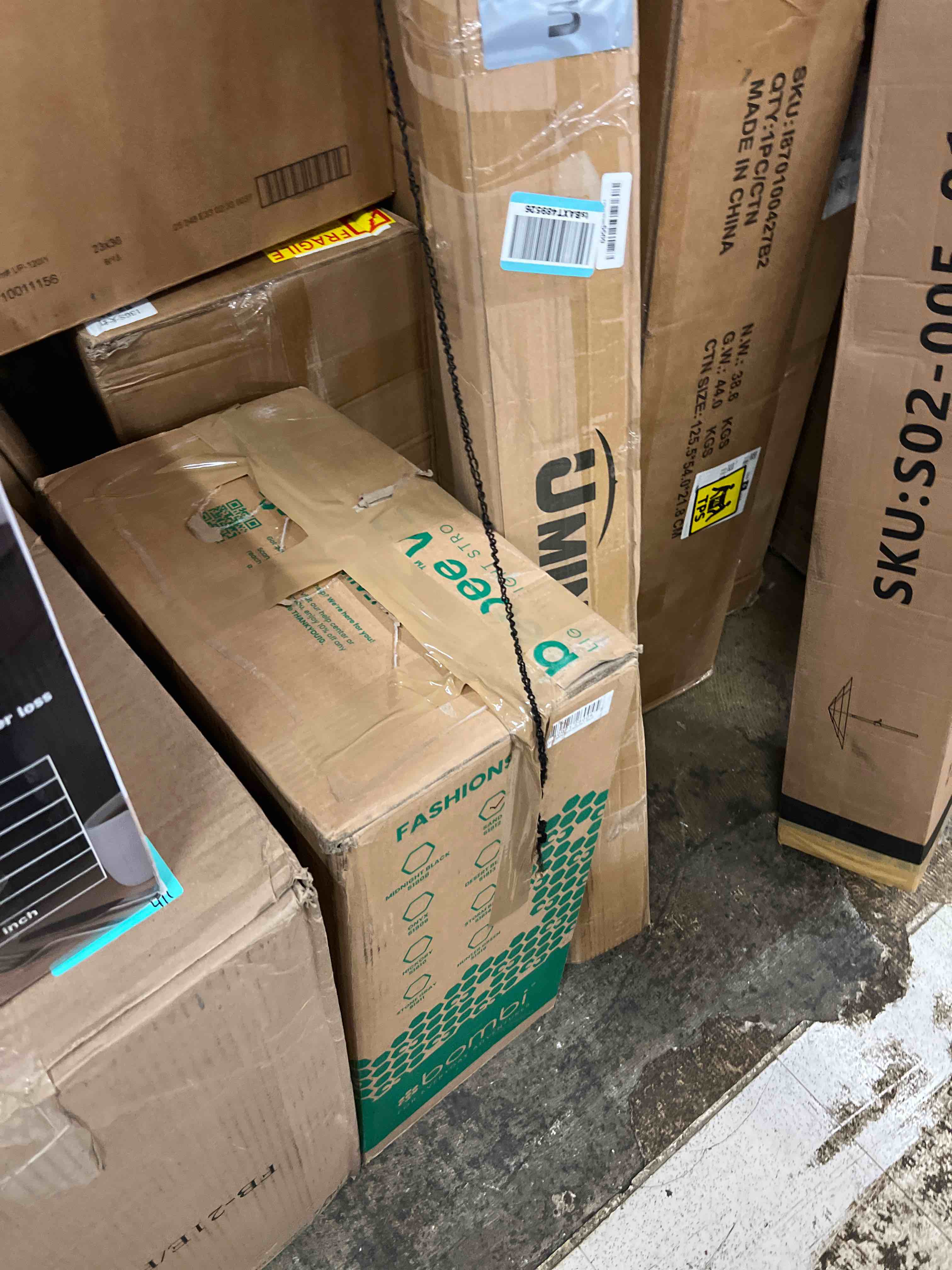 Condition photo showing New/Like New for bombi b-bee v2 lightweight baby stroller - premium vegan leather, one-hand fold, infinite recline, aircraft-grade aluminum frame, xxl canopy, and ample storage umbrella stroller - sand