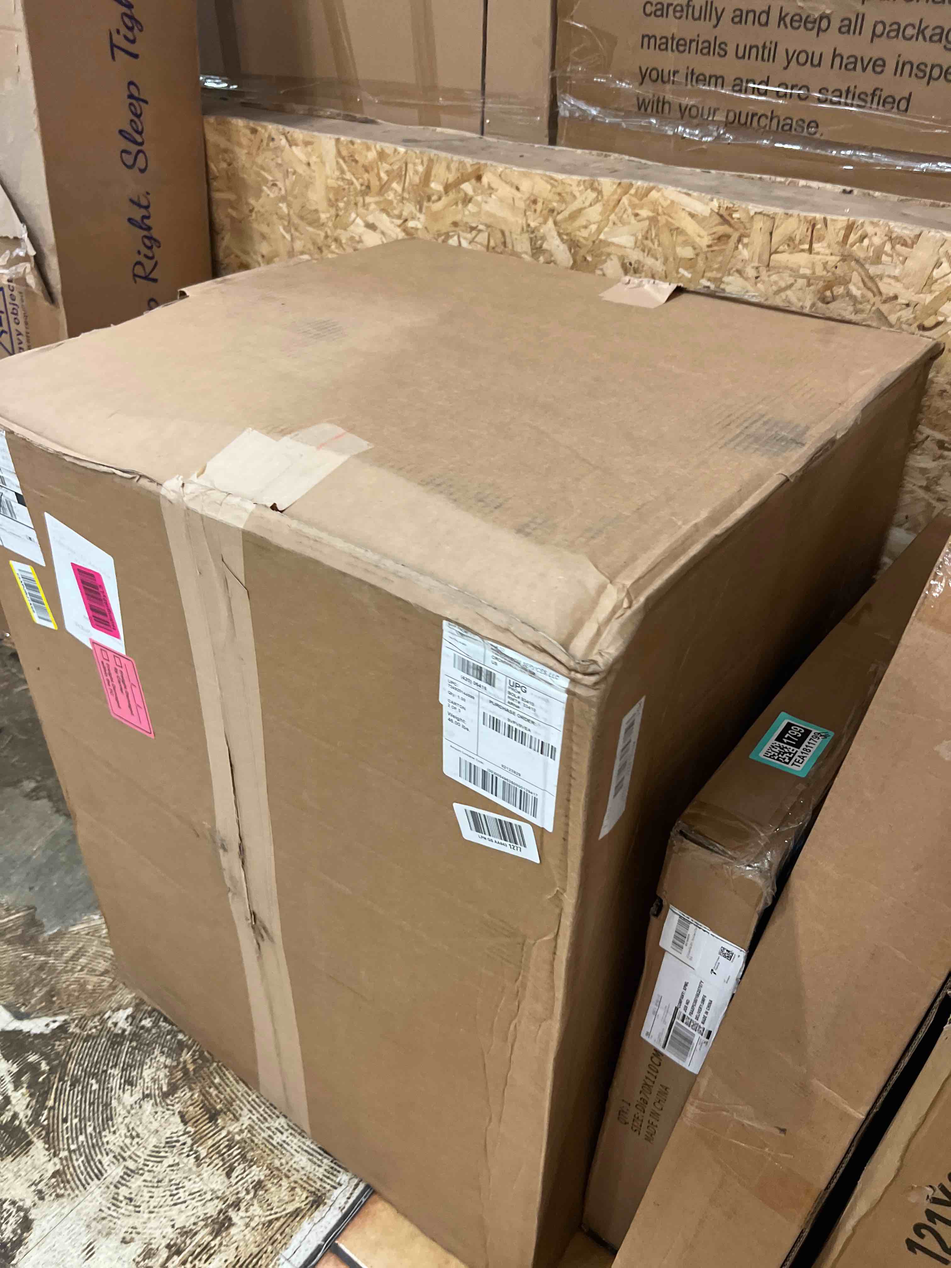Condition photo showing New/Like New for romotech 82123929 horizontal square reservoir water tank, 100 gallon, made in usa, natural poly tank for non-flammable liquids, uv-resistant, ideal for agricultural use, rv water storage, white