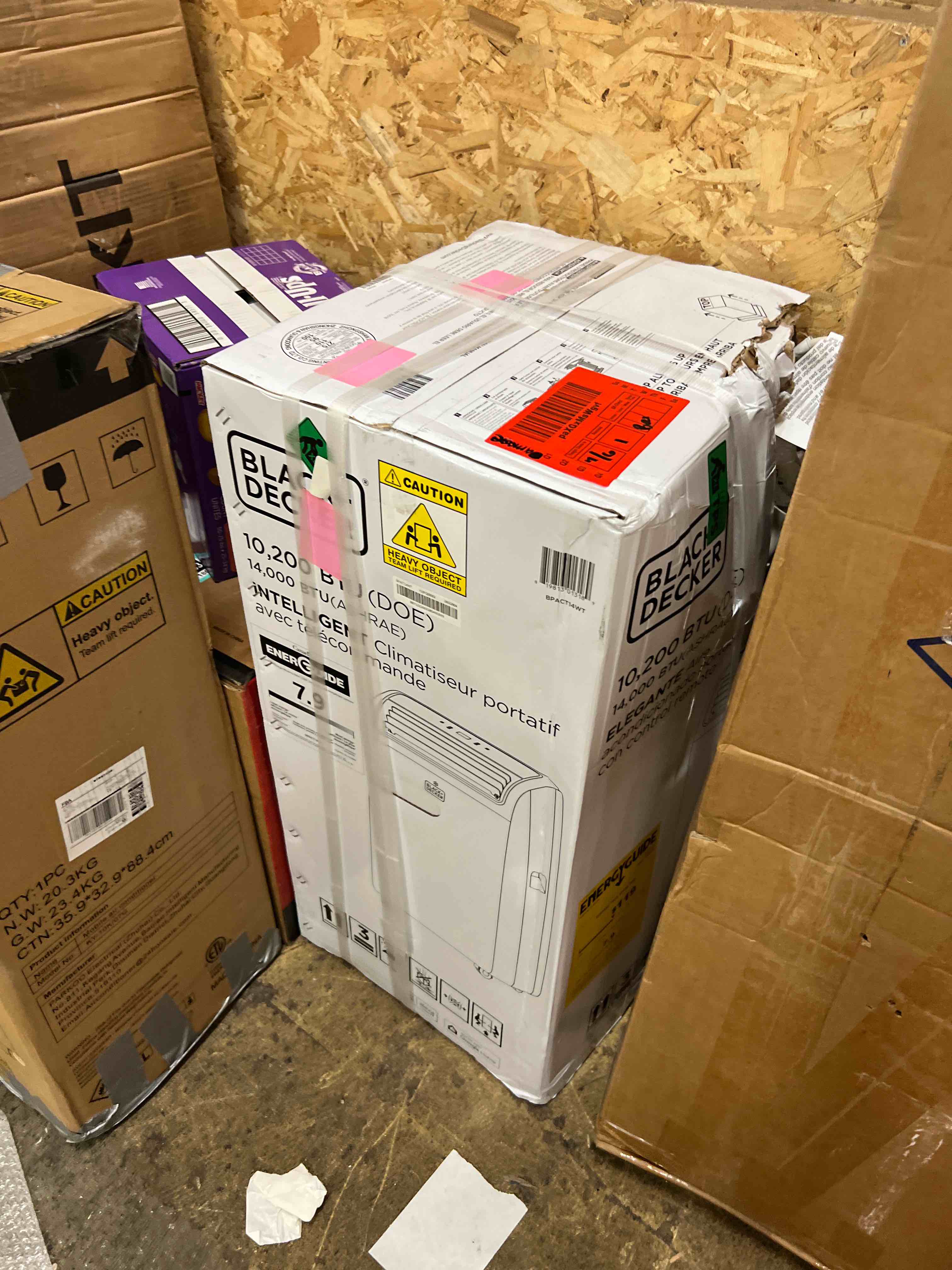 Condition photo showing New/Like New for black+decker smart portable air conditioner, 14,000 btu for rooms up to 700 sq. ft., smart portable ac with follow me remote and window kit, bpact14wt, white