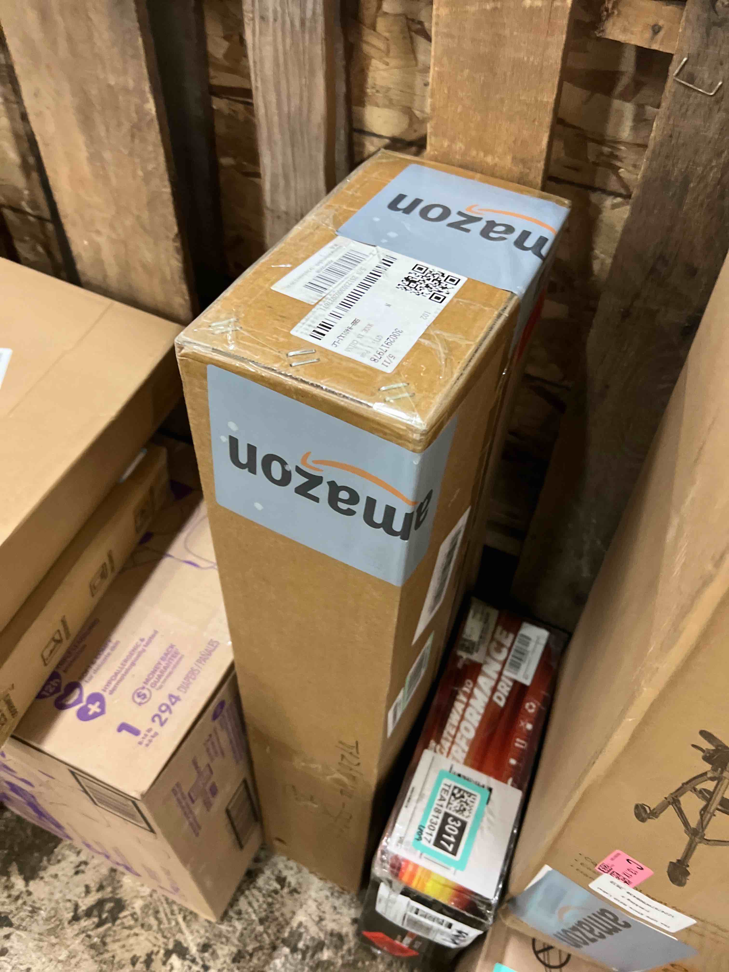 Condition photo showing New/Like New for genuine gm 22751230 door latch release switch, exterior