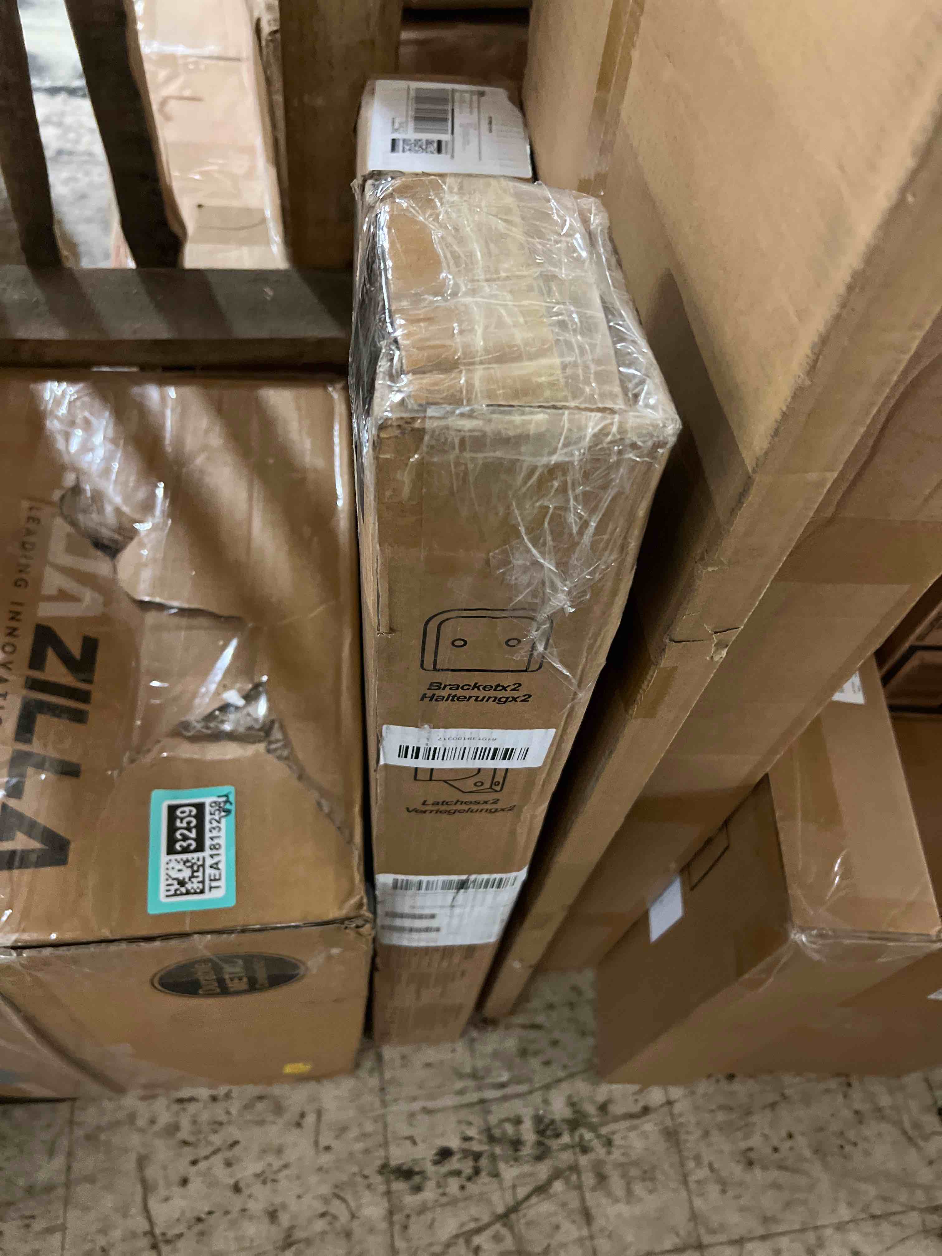 Condition photo showing New/Like New for comomy 118" retractable baby gates extra wide, retractable dog gate for large openings, extra long dog gates for the house, extra large mesh pet gate for stairs, doorways, hallways, indoor&outdoor gray 34" tall x 118" wide