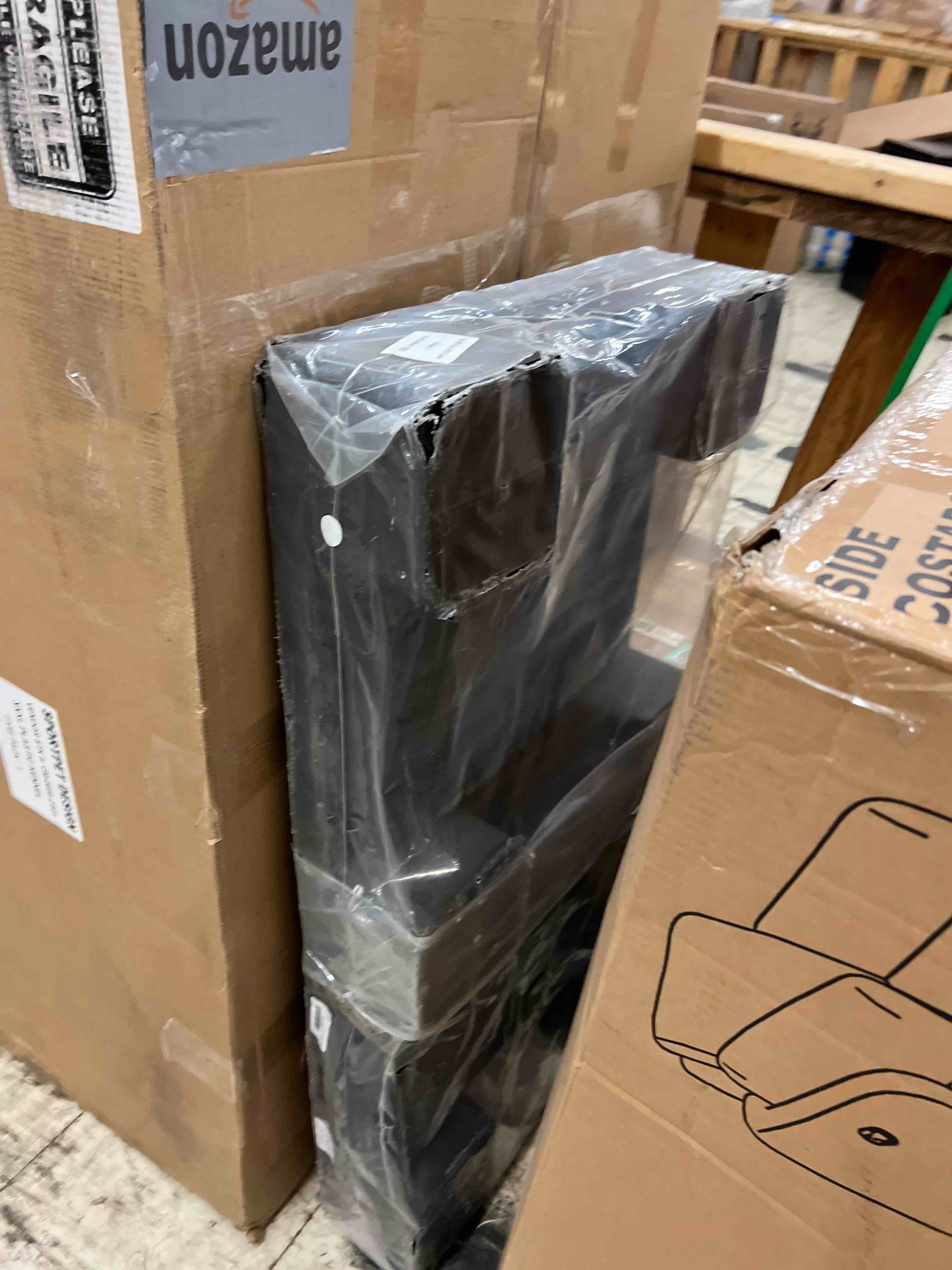 Condition photo showing New/Like New for 1 pcs plastic pallet for basement storage easy to stack lightweight floor pallet display flooring room supermarket warehouse, support up to 2000 lbs (40'' l x 20'' w x 5.5'' h,black) 40'' l x 20'' w x 5.5'' h black 1