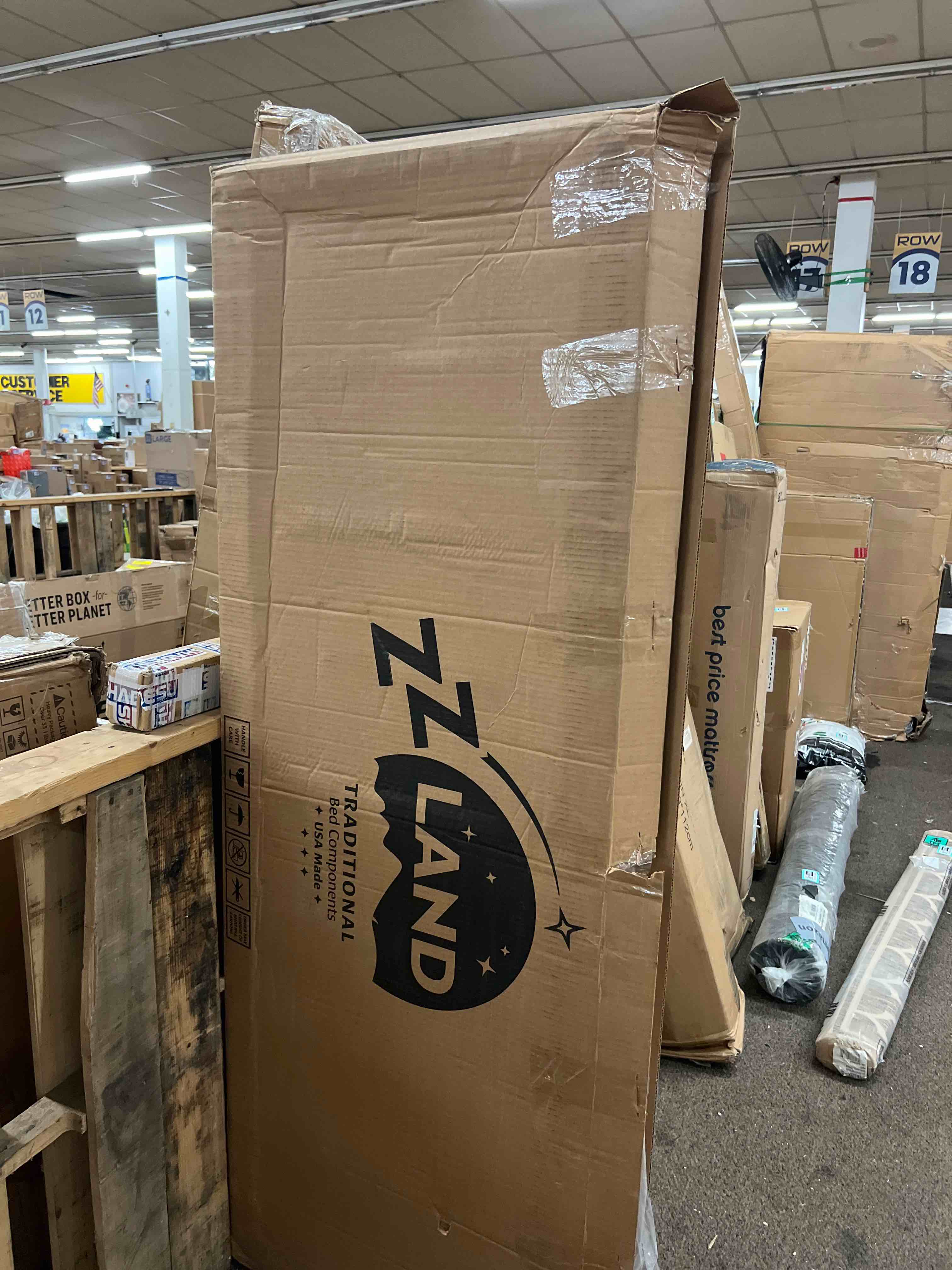 Condition photo showing New/Like New for yormdmo 2 inch queen bunkie board, low profile heavy duty box spring for queen bed, mattress foundation bed base with fabric cover, easy assembly